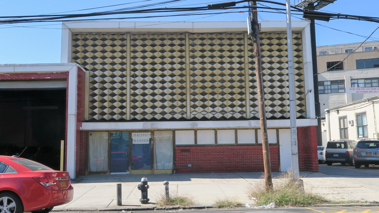 Obsess NYC Strip Club Location Before