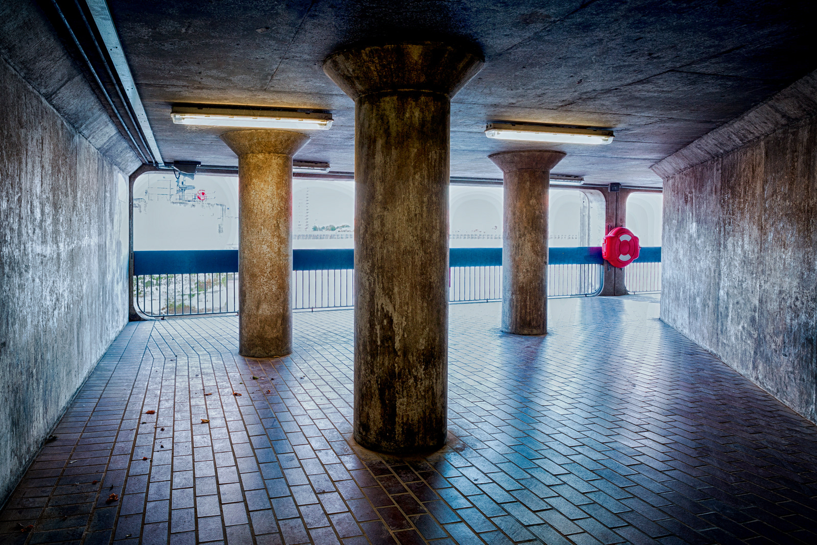 Pillars, Thames Barrier, London