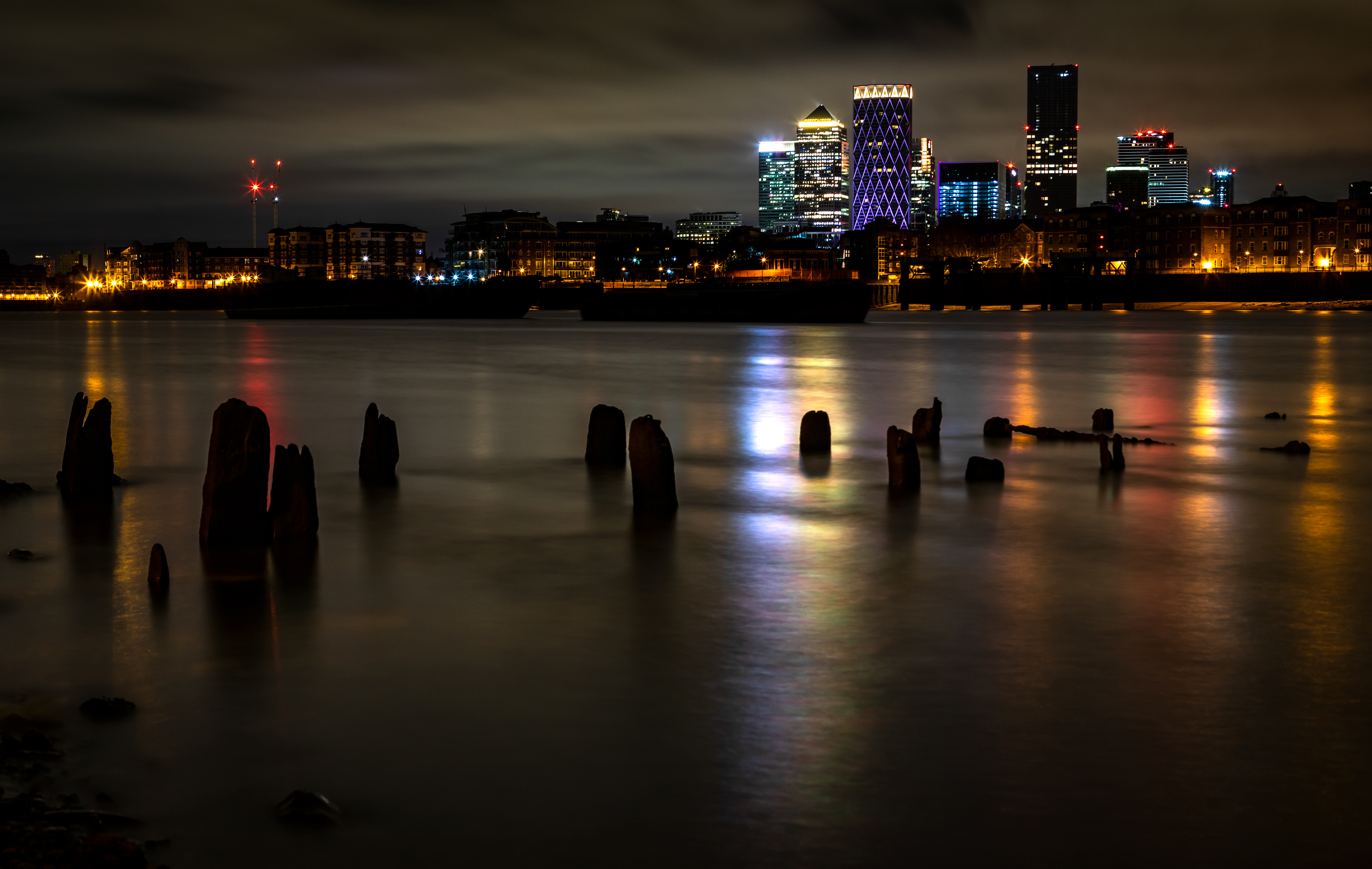 Old Quay and Canary Wharf, London