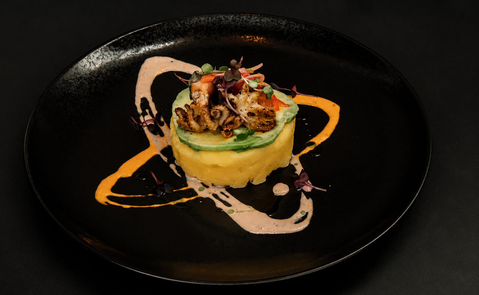 Causa Limeña con Pulpo Baby Parrillado