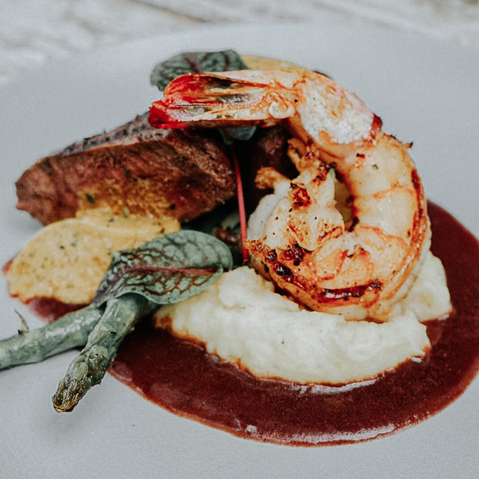 Surf and Turf con Langostino