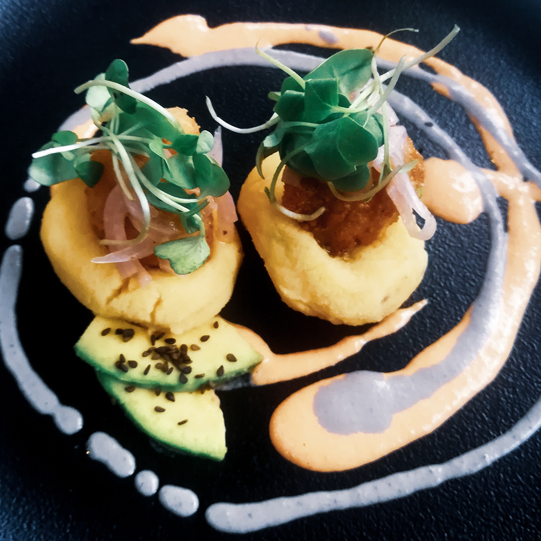 Causa Limeña con Langostino Apanado