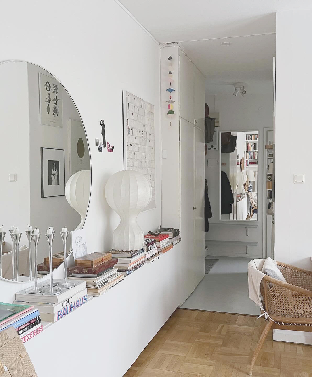 Inredningsuppdrag för privata hem av Roth Design Studio