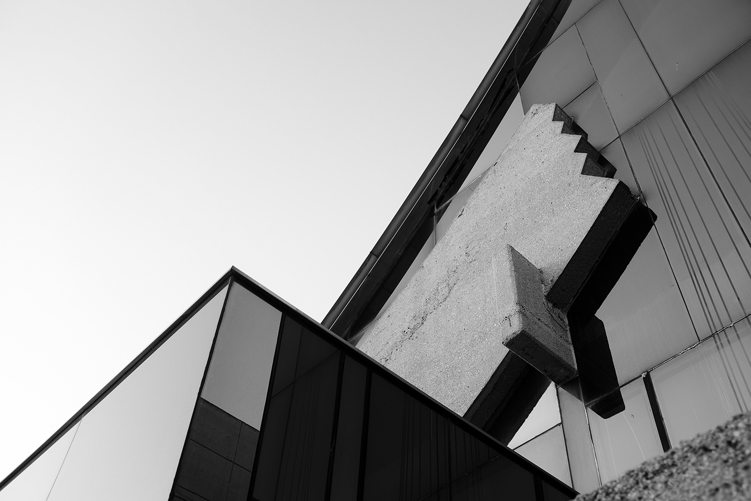 "Labyrinthos" Athenian building -A subjective view- Name of this building is maybe not "Labyrinthos" but I found it matches the concept. b&w with Fujix100s