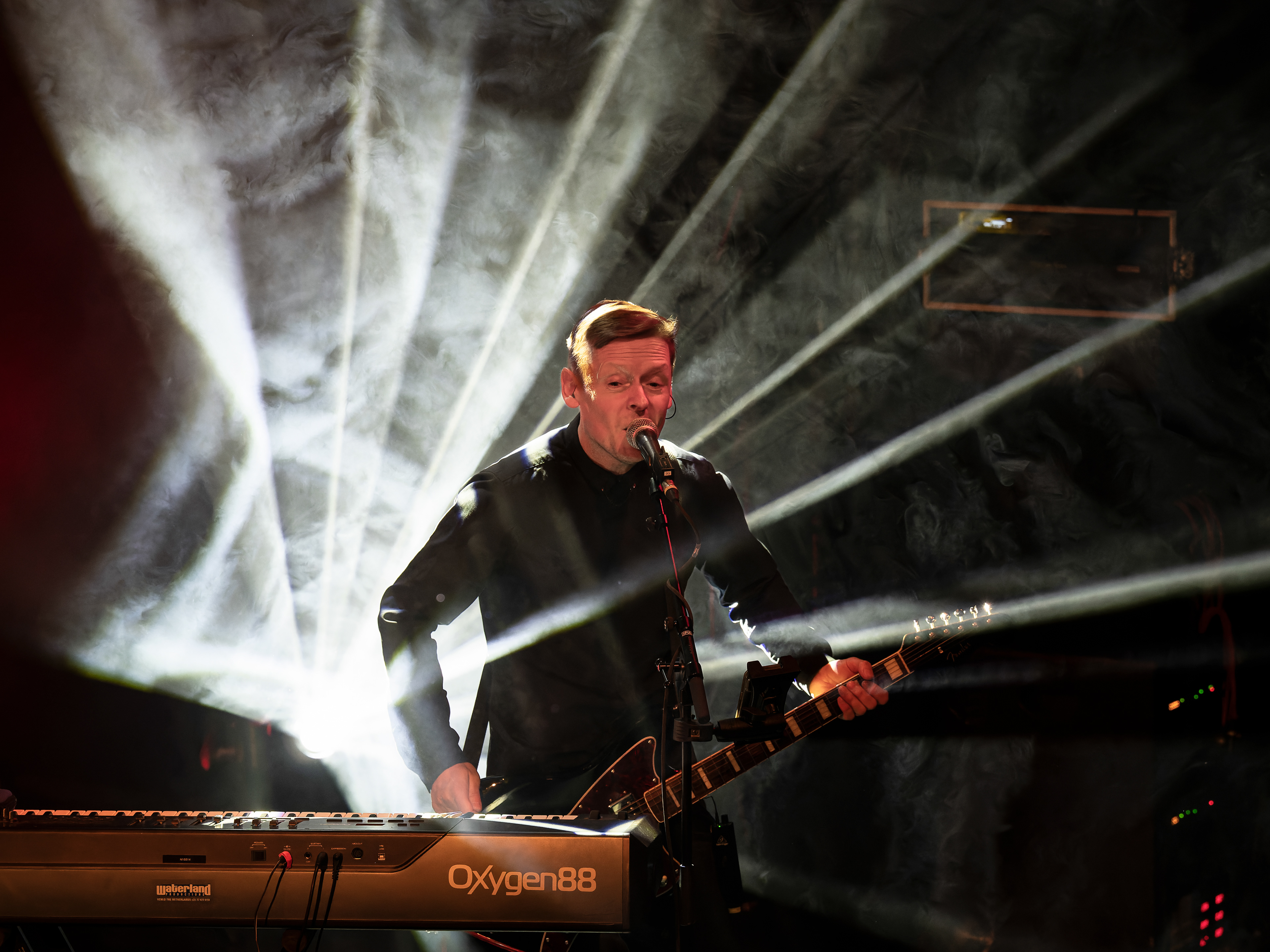 Jon Courtney - Pure Reason Revolution