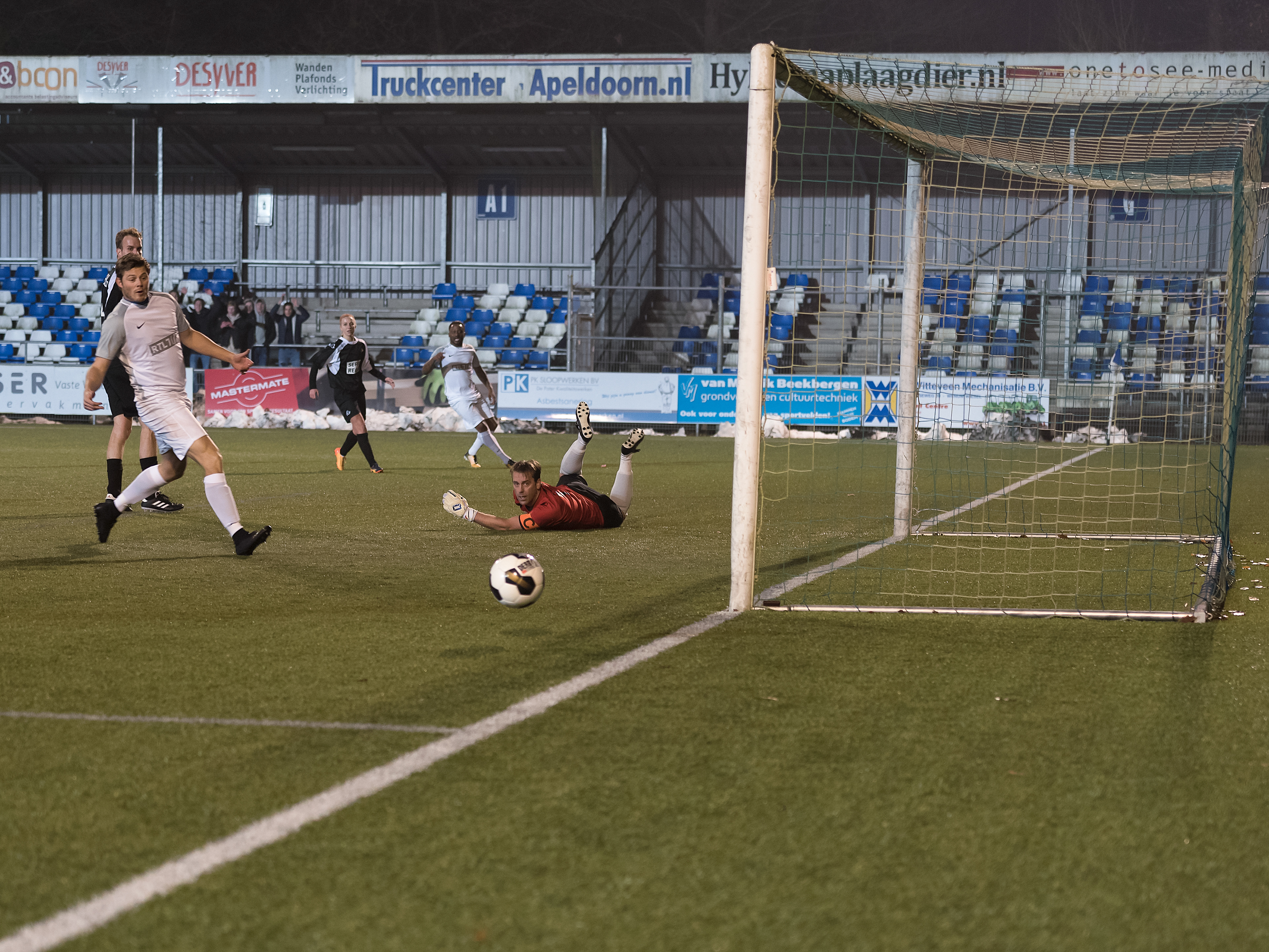 Serious Request charity match