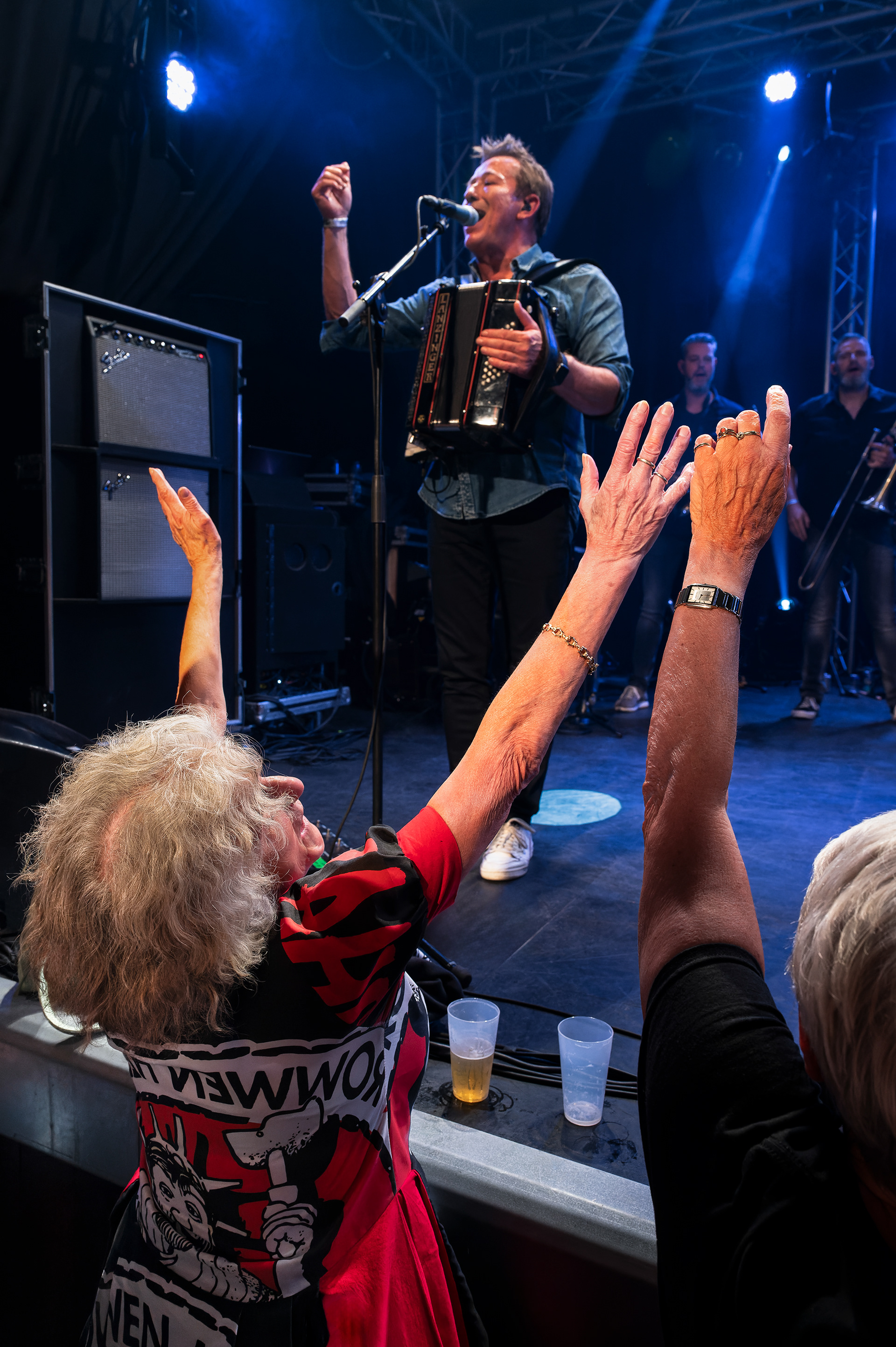 Dress code = Rowwen Hèze