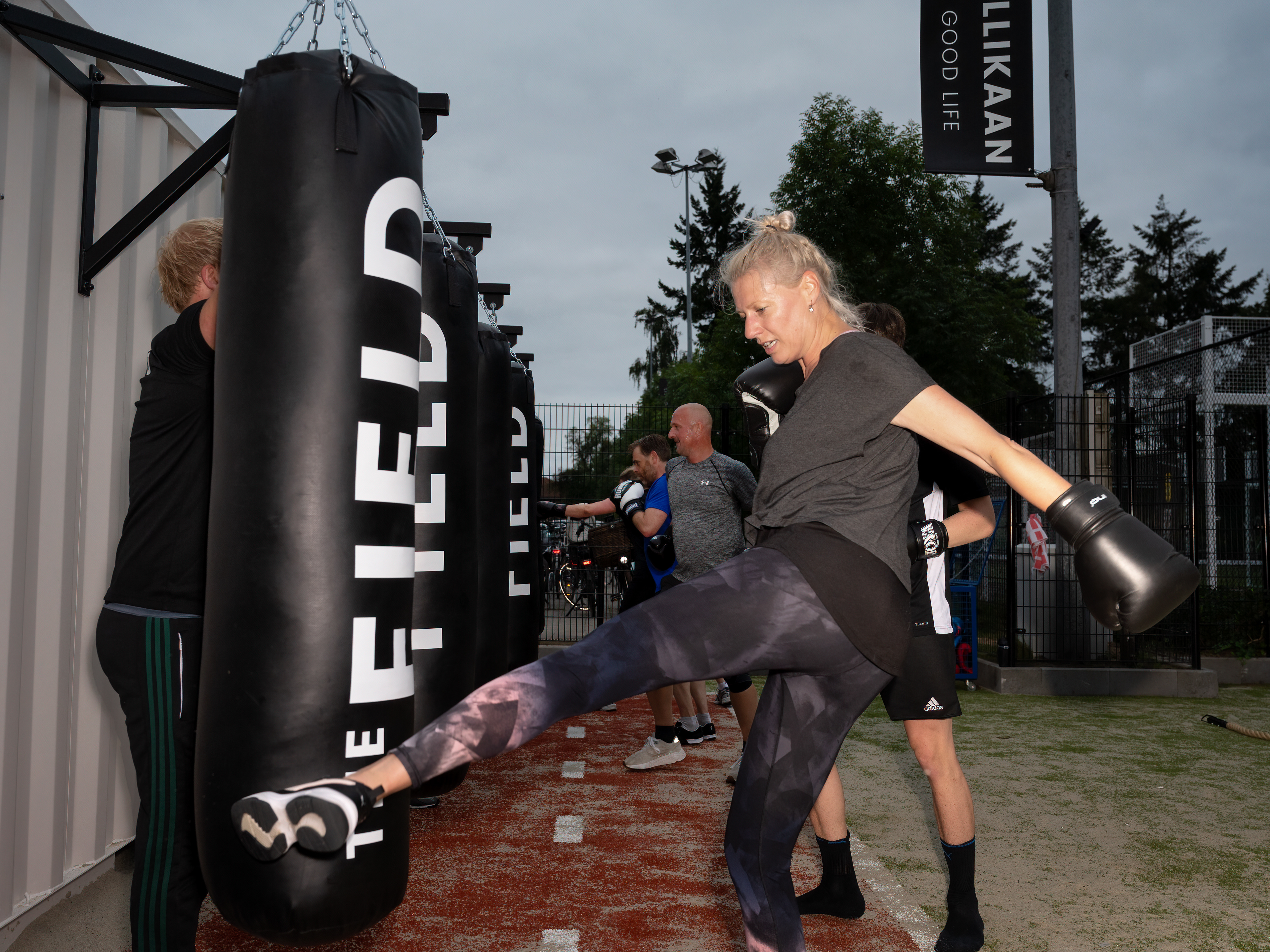 Club Pellikaan Apeldoorn opening The Field