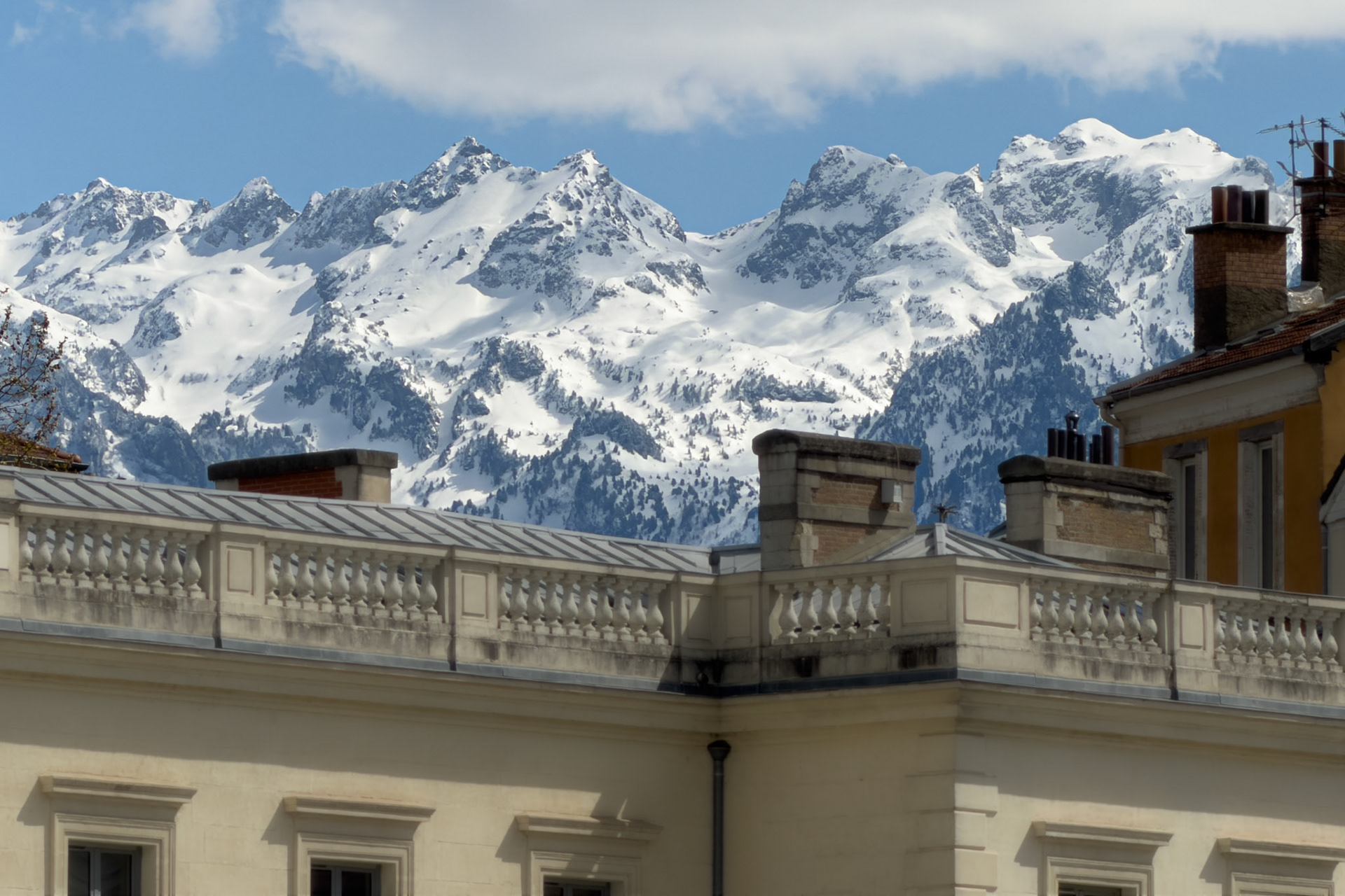 Pierre et neige