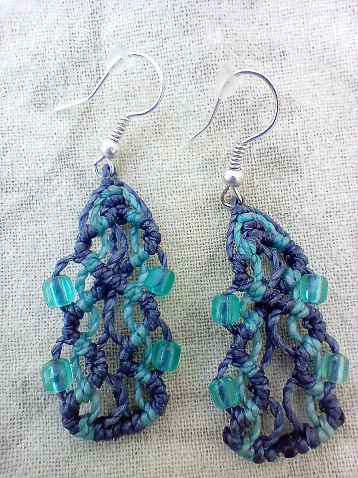 Earring blue