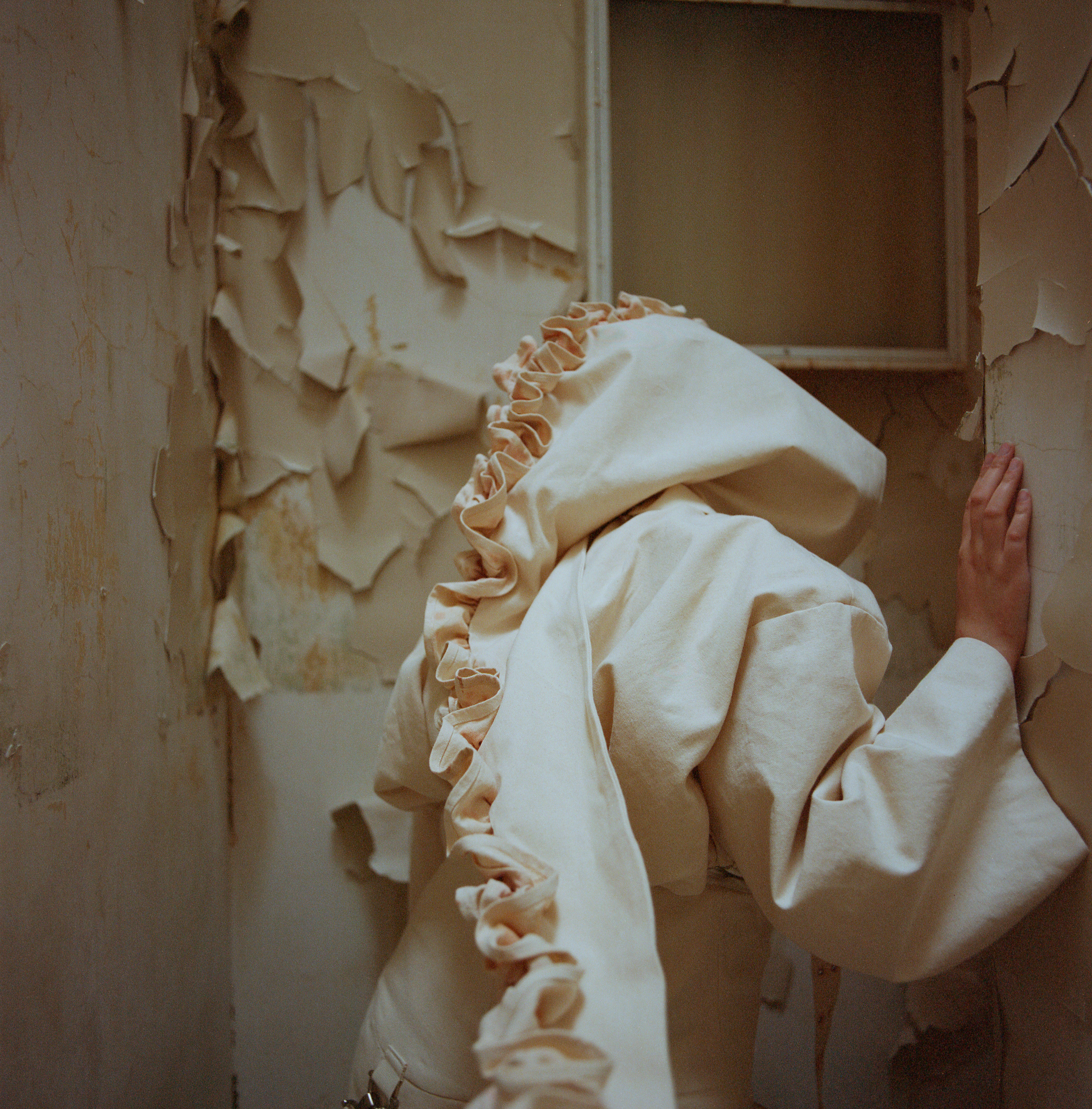 Images of Zoja Zegarac's garments. 