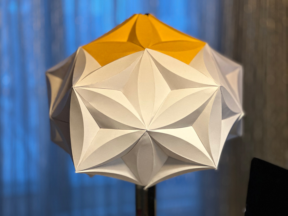 Dodeca Lamp