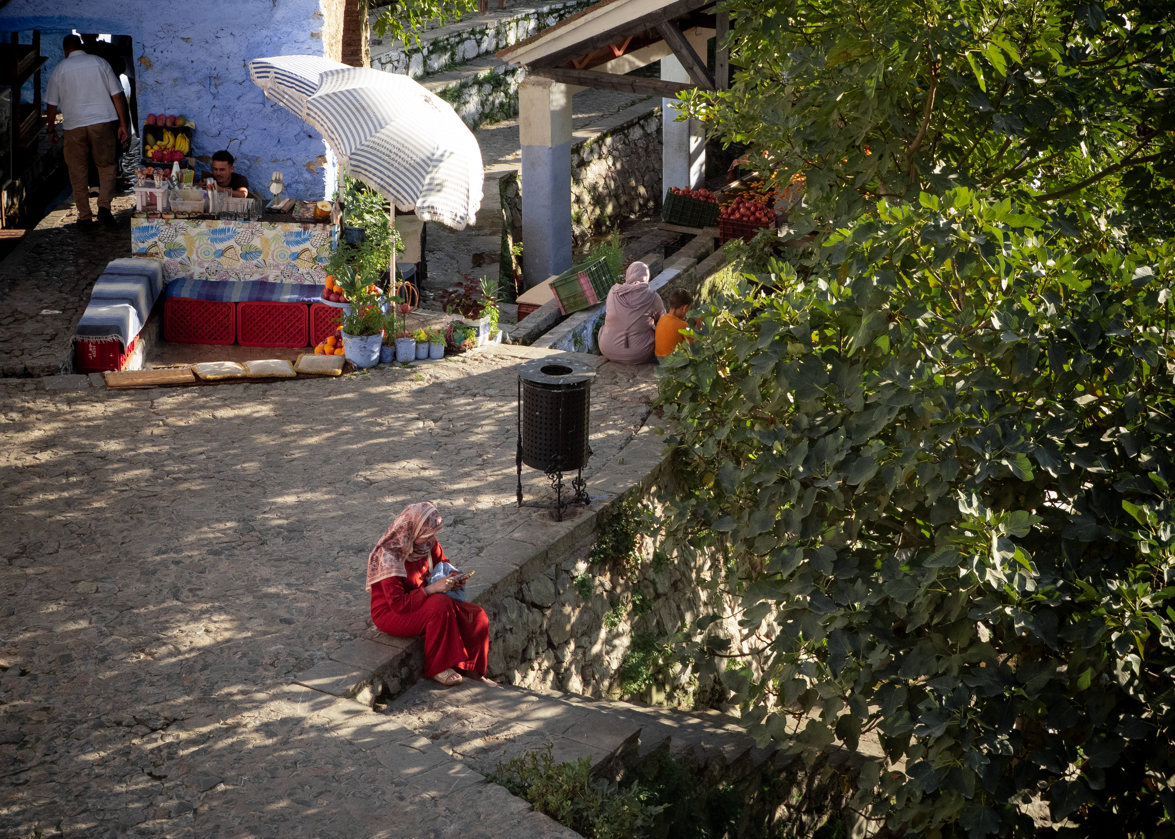 Calle de Chefchaouen, en la orilla del Río Fouara
