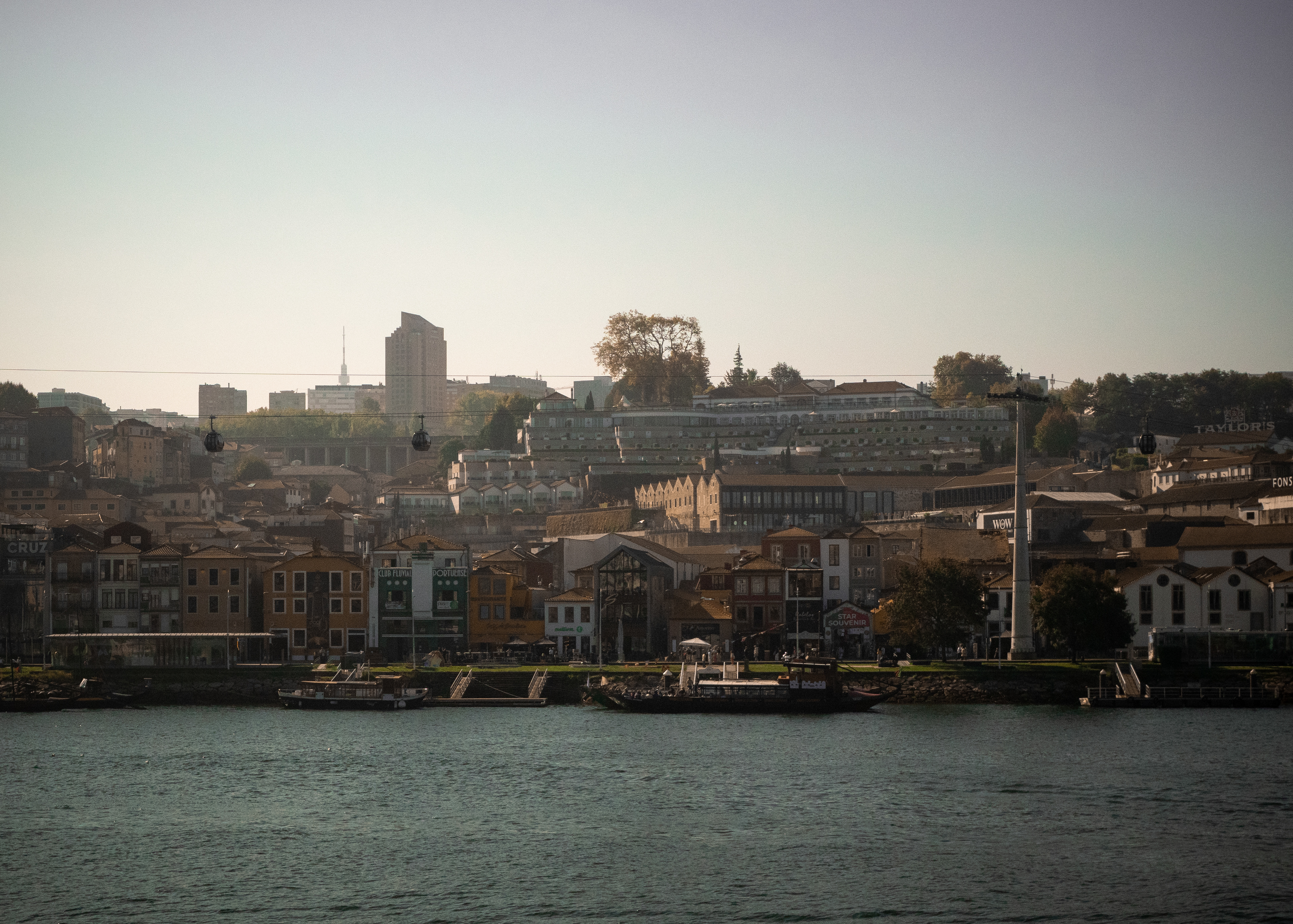 Vista desde la orilla del Río Duero