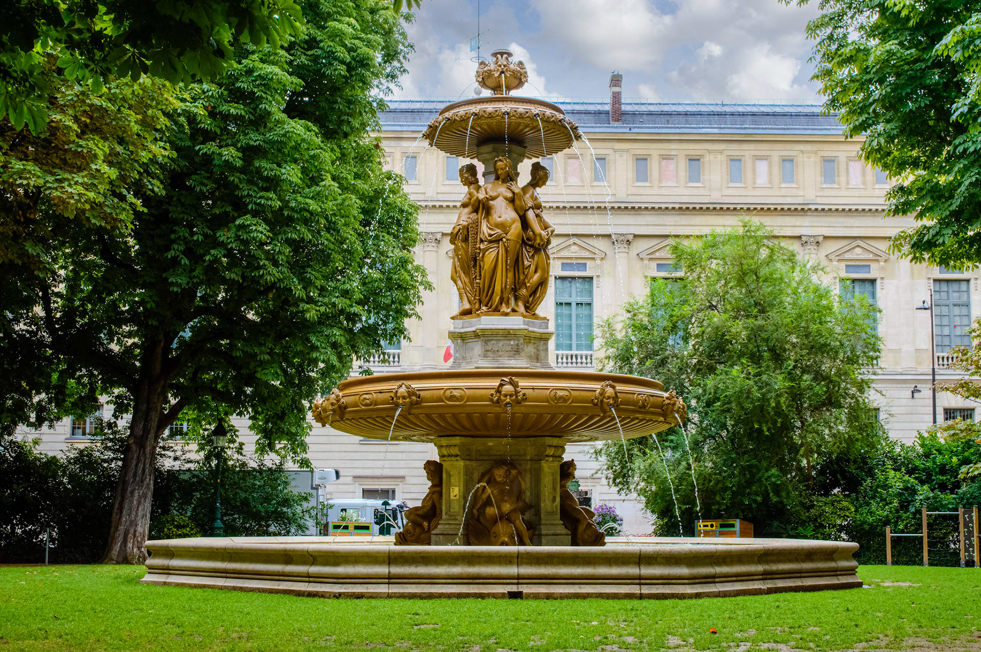 Paris 1