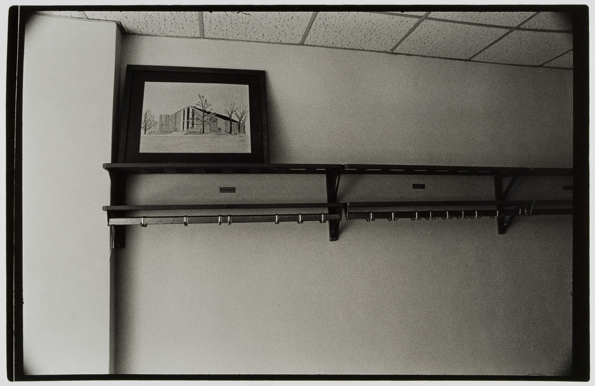 Town: Empty Coat Rack