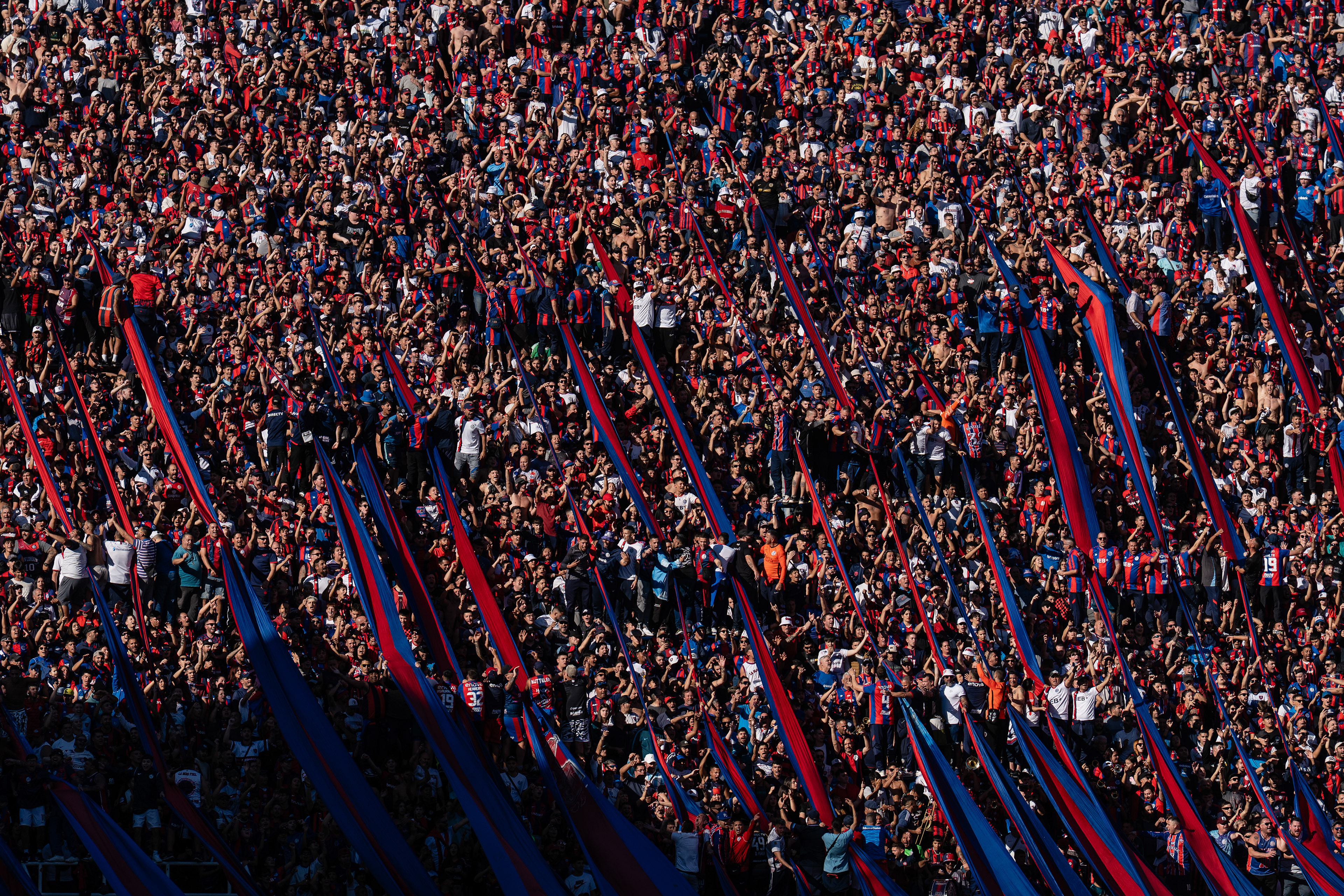 San Lorenzo defeated Tigre by 2 goals to 1 in the round of 16 of the Torneo Apertura 2025 of the Argentine Professional Soccer League in Buenos Aires, Argentina, on May 10, 2025. PHOTO/Santi Oroz.