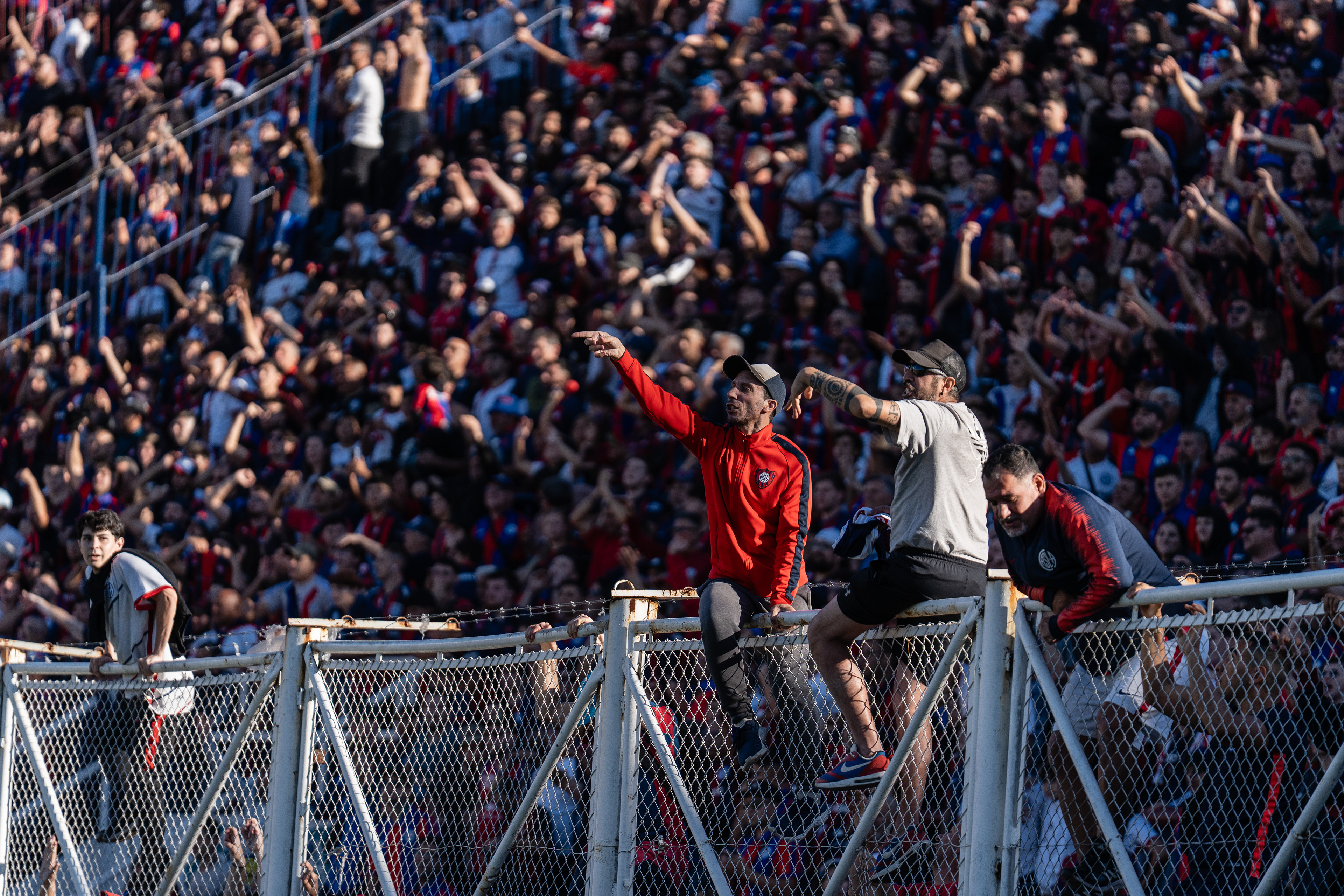 San Lorenzo defeated Tigre by 2 goals to 1 in the round of 16 of the Torneo Apertura 2025 of the Argentine Professional Soccer League in Buenos Aires, Argentina, on May 10, 2025. PHOTO/Santi Oroz.