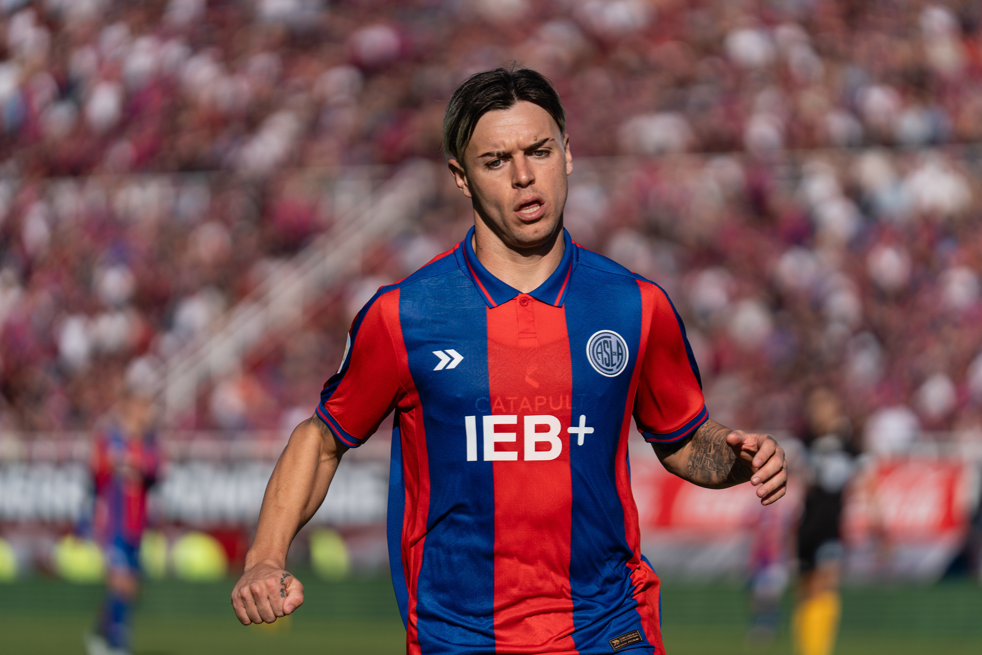 San Lorenzo defeated Tigre by 2 goals to 1 in the round of 16 of the Torneo Apertura 2025 of the Argentine Professional Soccer League in Buenos Aires, Argentina, on May 10, 2025. PHOTO/Santi Oroz.