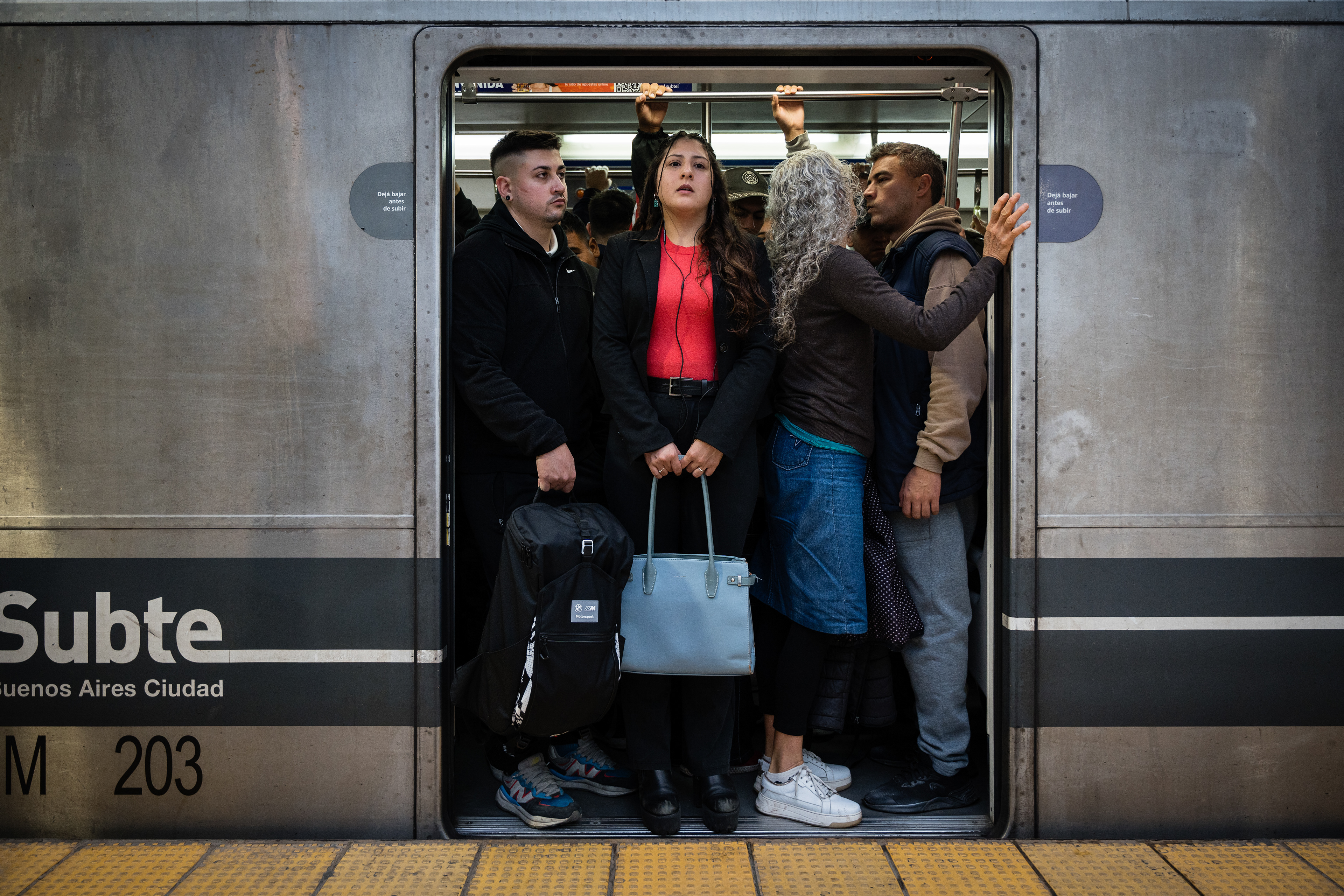 Opening of turnstiles at Constitución station on Subway Line C in protest against Milei's austerity measures, in Buenos Aires, Argentina, May 6, 2024. PHOTO/Santiago Oroz.