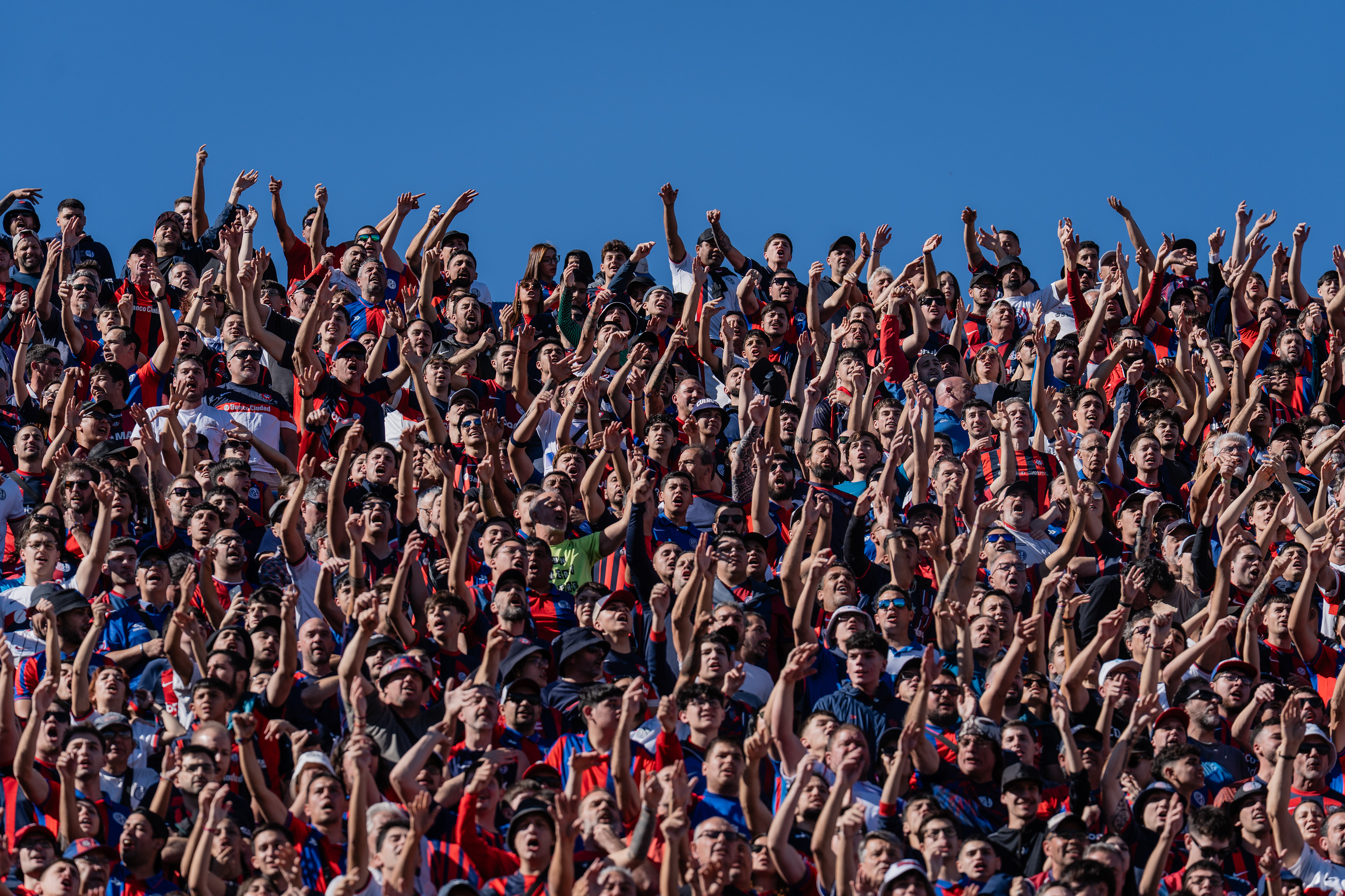 San Lorenzo defeated Tigre by 2 goals to 1 in the round of 16 of the Torneo Apertura 2025 of the Argentine Professional Soccer League in Buenos Aires, Argentina, on May 10, 2025. PHOTO/Santi Oroz.