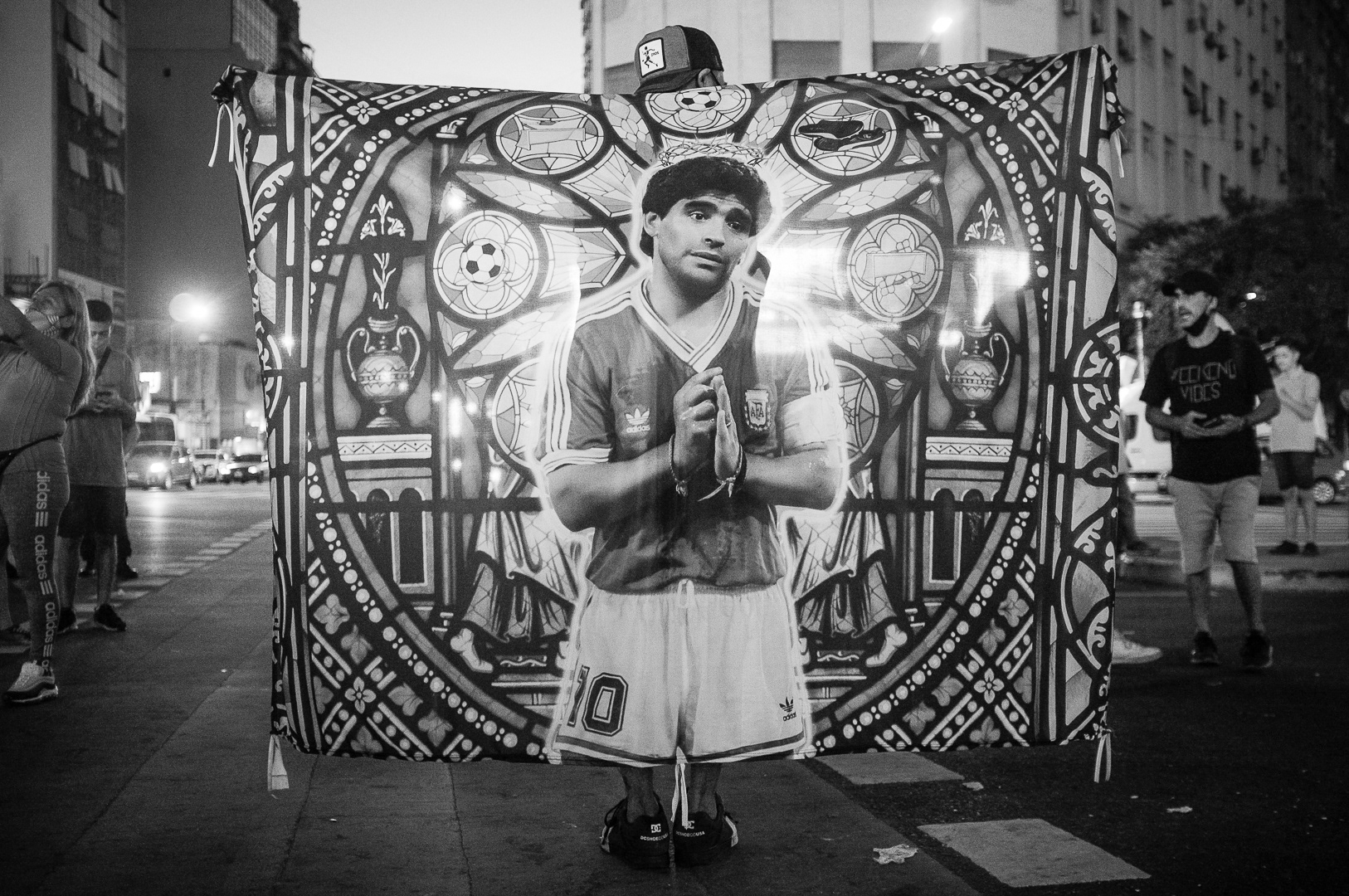 Demonstrations of unconditional love for popular idol Diego Armando Maradona after his death, in Argentina, 2022. PHOTO/Santi Oroz.