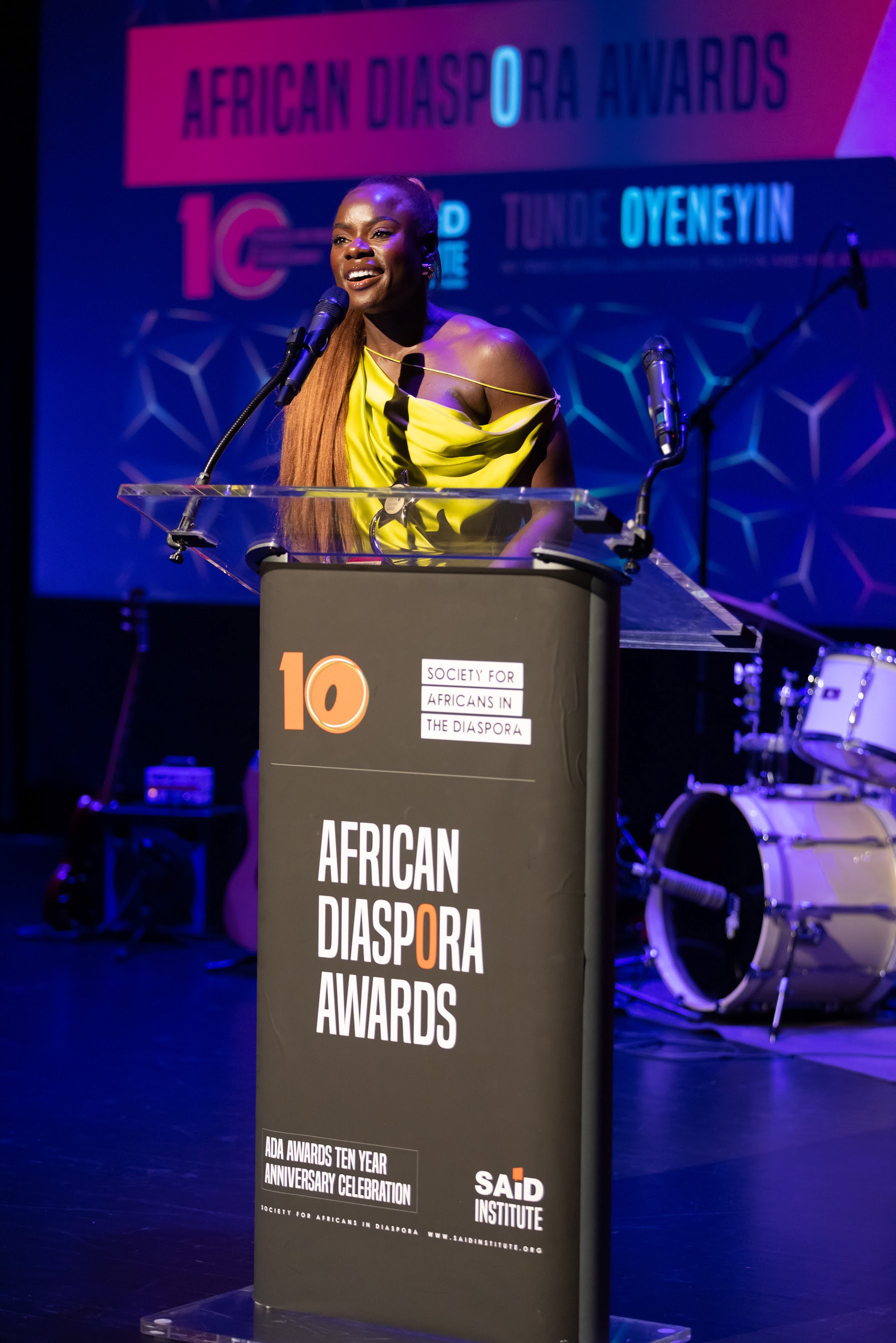 Author of 'Speak' and @onepeloton instructor @tune2tunde accepted her 'Creative Person of The Year' award at the 2022 @africandiasporaawards She touched on her #sharedjourney with us all. As we have entered a new year, it is even more impactful hearing her state, "The beauty of uncertainty, is infinite possibility. When you don't know what's next, anything...anything can be next!"  Photo by @solwazi_olusola  #ADA2022 #african #peloton #motivational