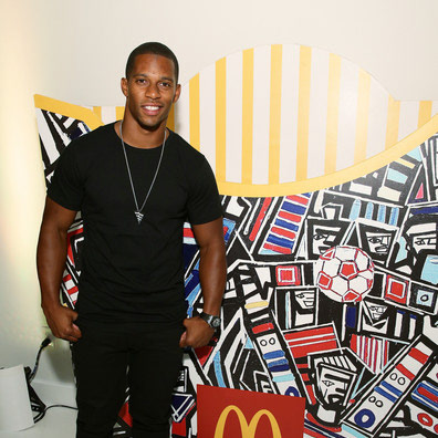 NFL player Victor Cruz