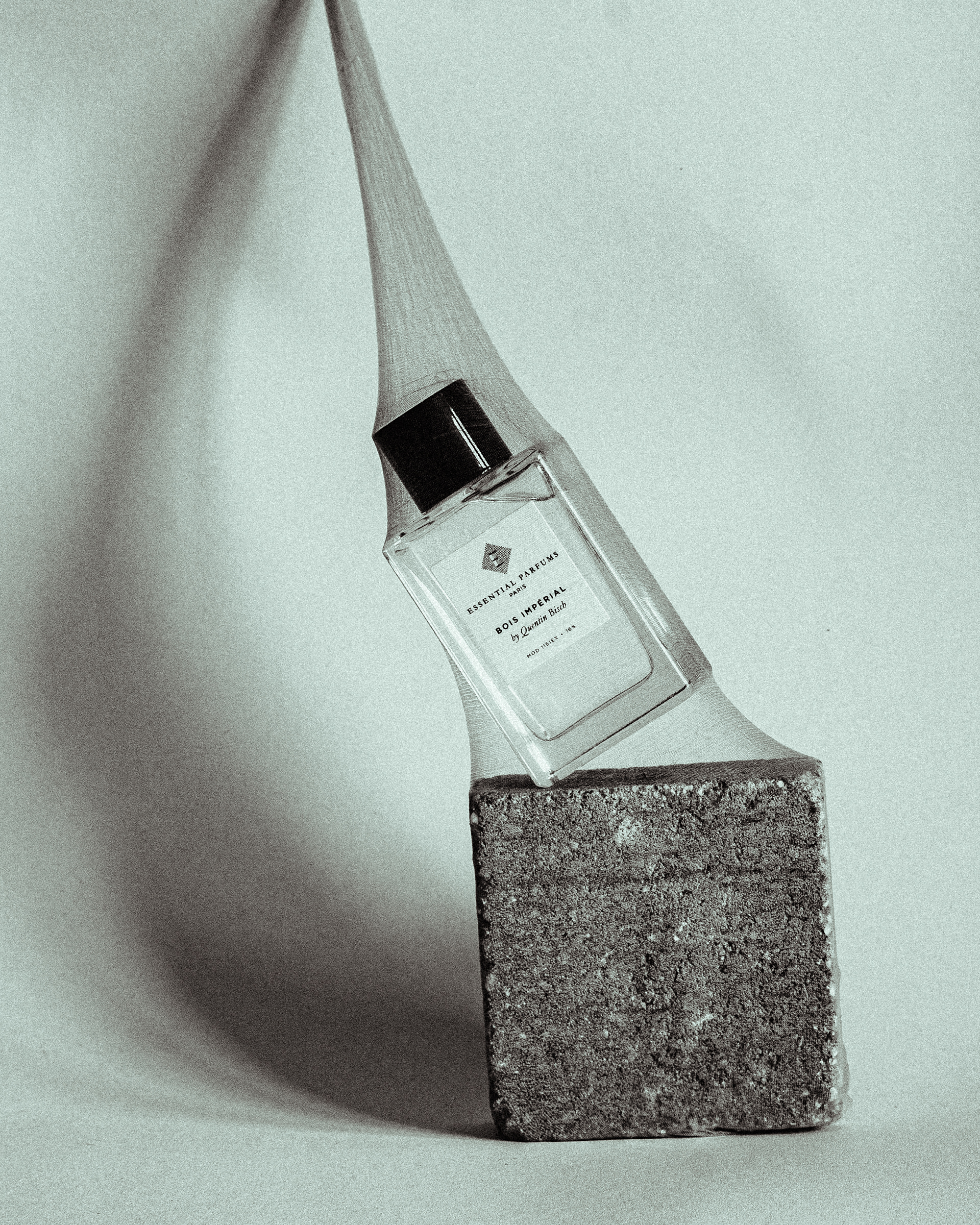Direction artistique - Santa Rosa / Essential Parfums - Photo: M. ESMÉE
