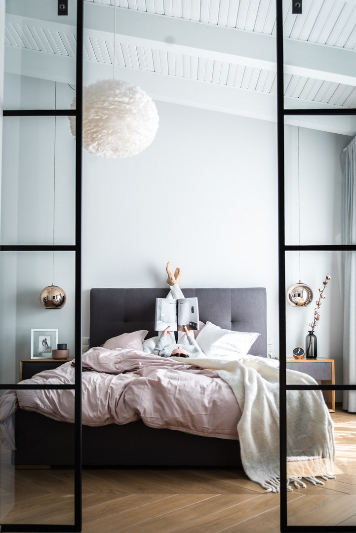 @roommood_ Upside down