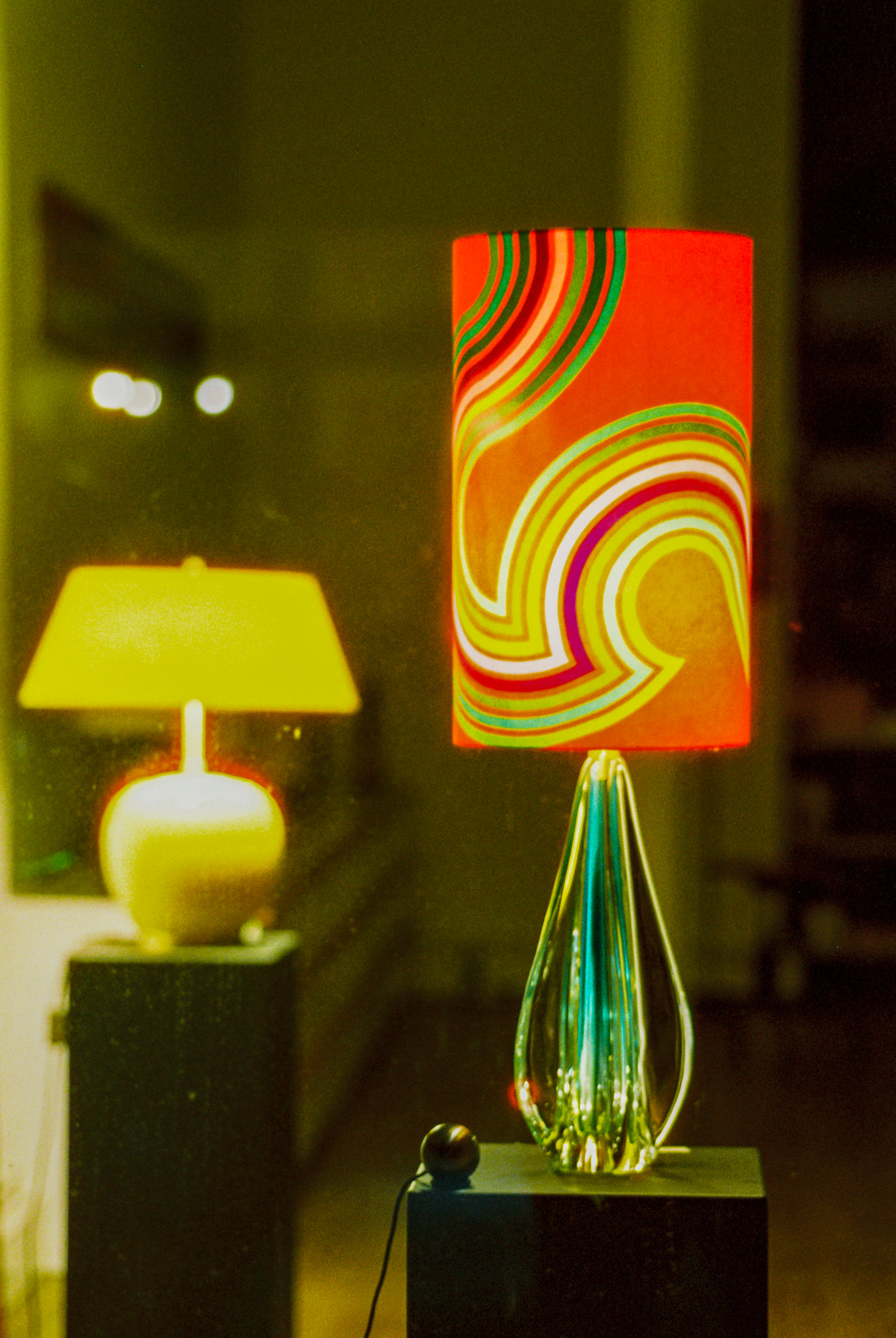 Leica M4 | Cinestill 800T | Aus der Hand