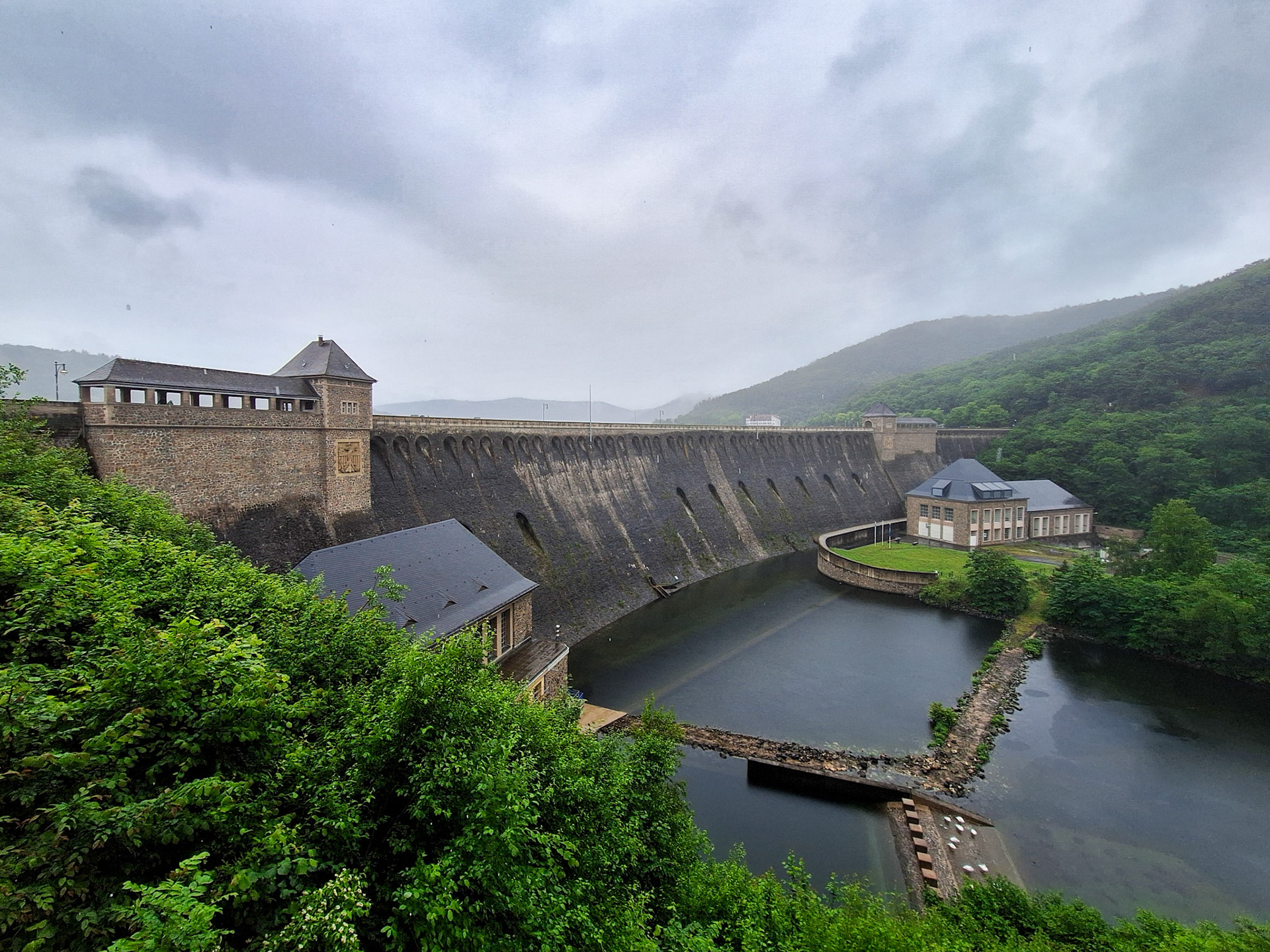 Staudamm des Edersees, Smartphone