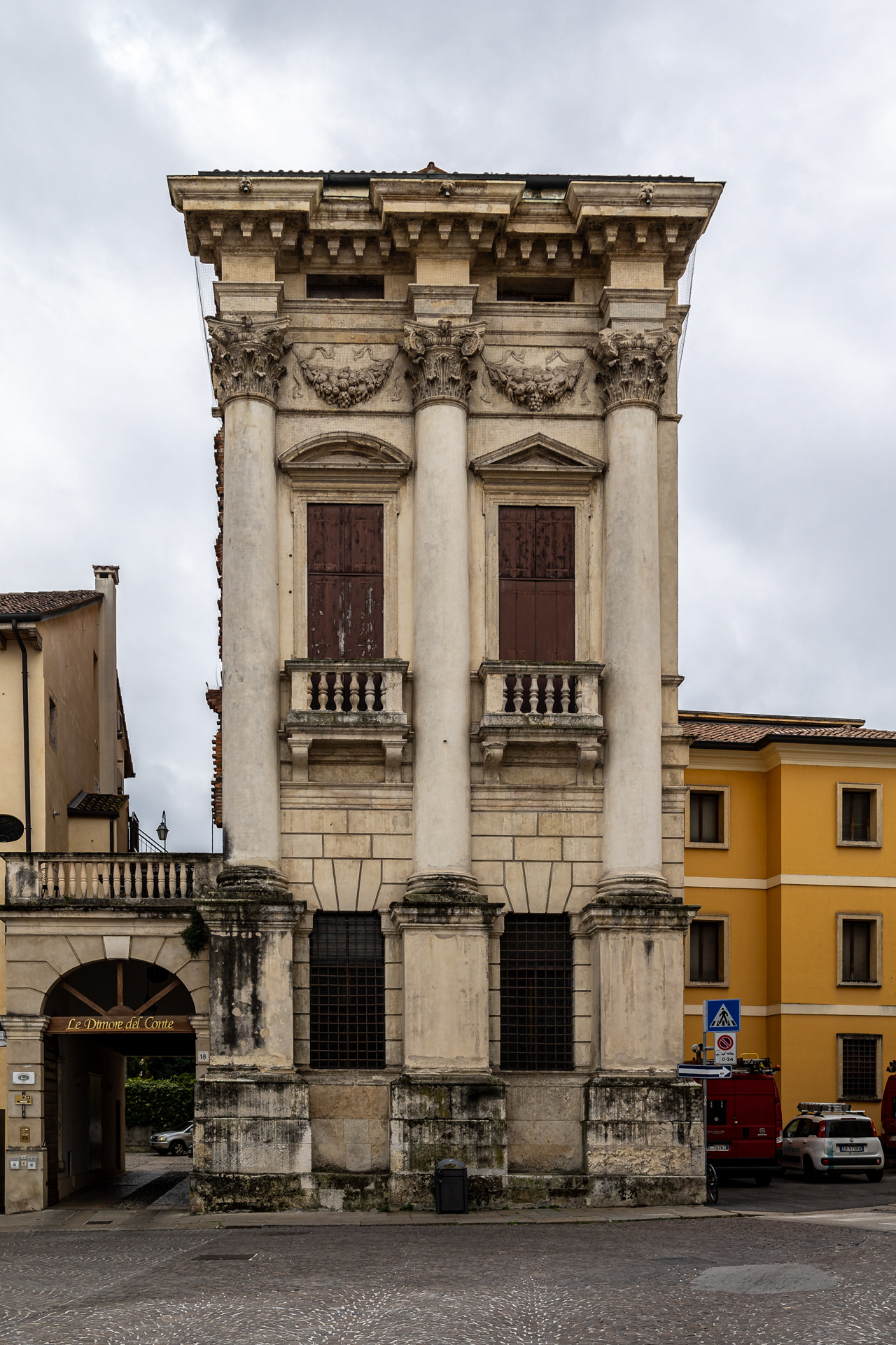 Unfinished Building. Palazzo Porto Breganze (Andrea Palladio, 1571). Vicenza Italy 2025