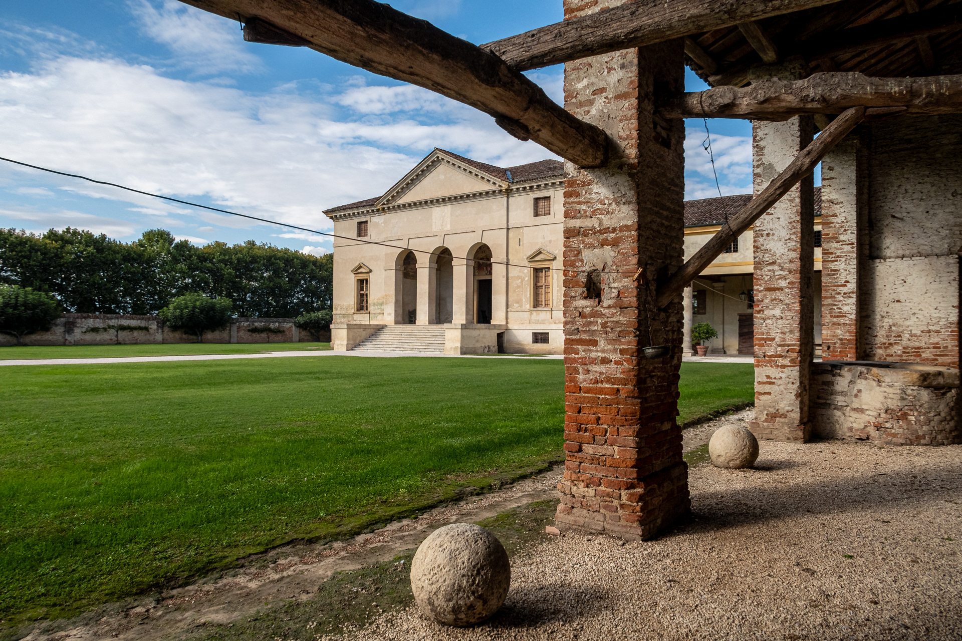 Villa Saraceno (Palladio, ca 1545) is owned, restored and exploited by The Landmark Trust (UK)