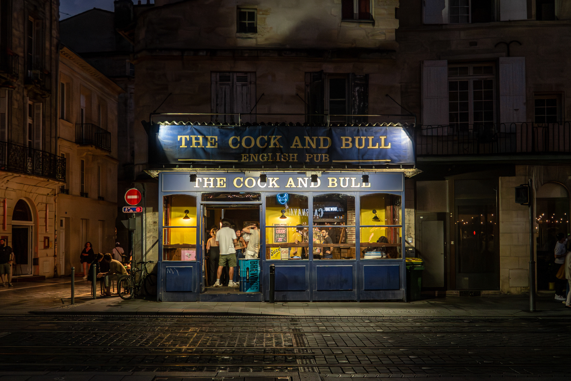 Café le Soir. Bordeaux France 2025