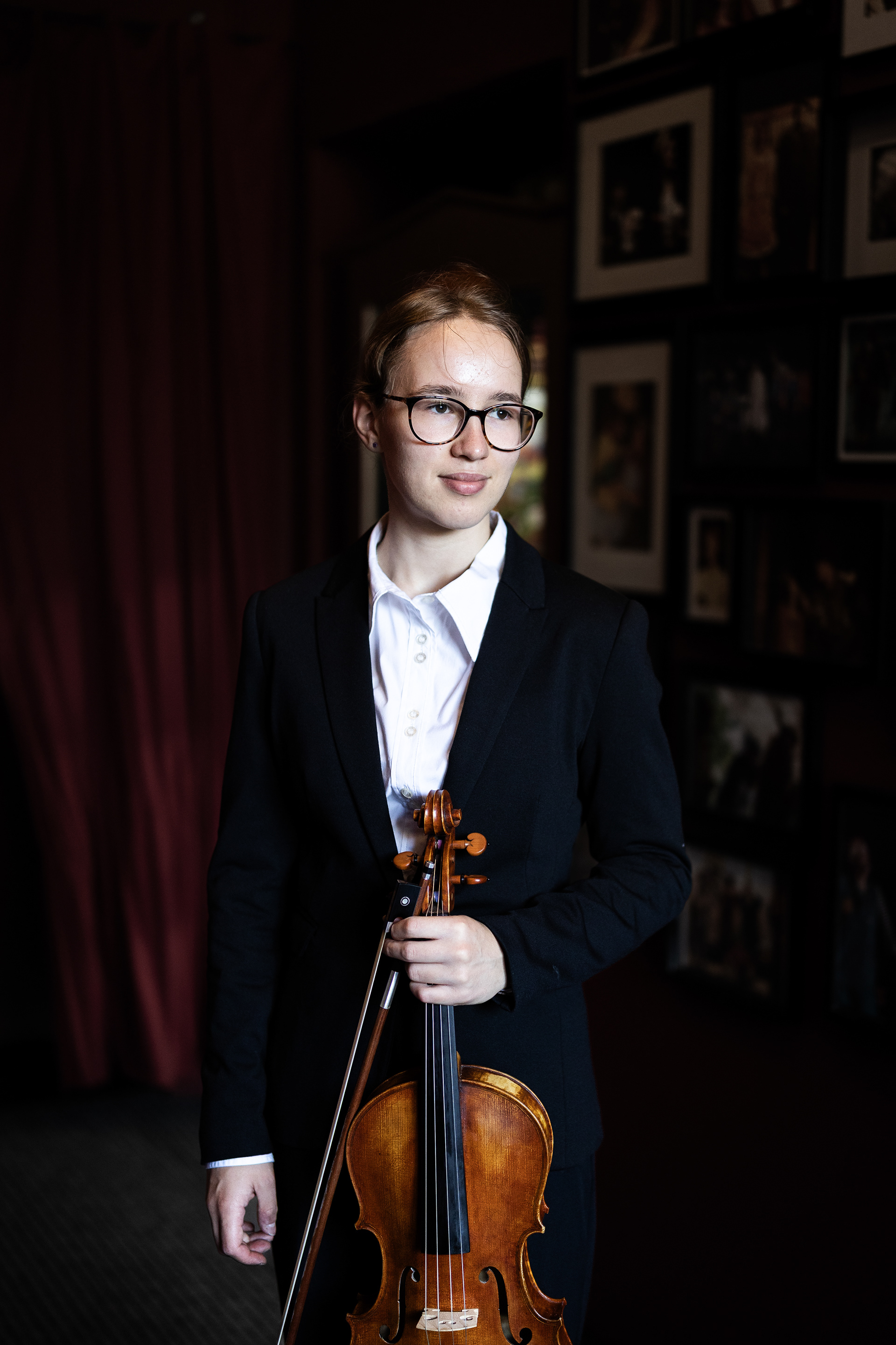 Carmen Seidel - Viola