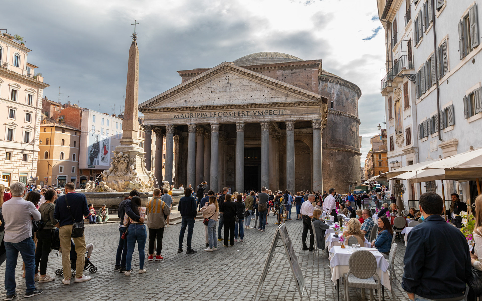 Pantheon - Rome Italy
