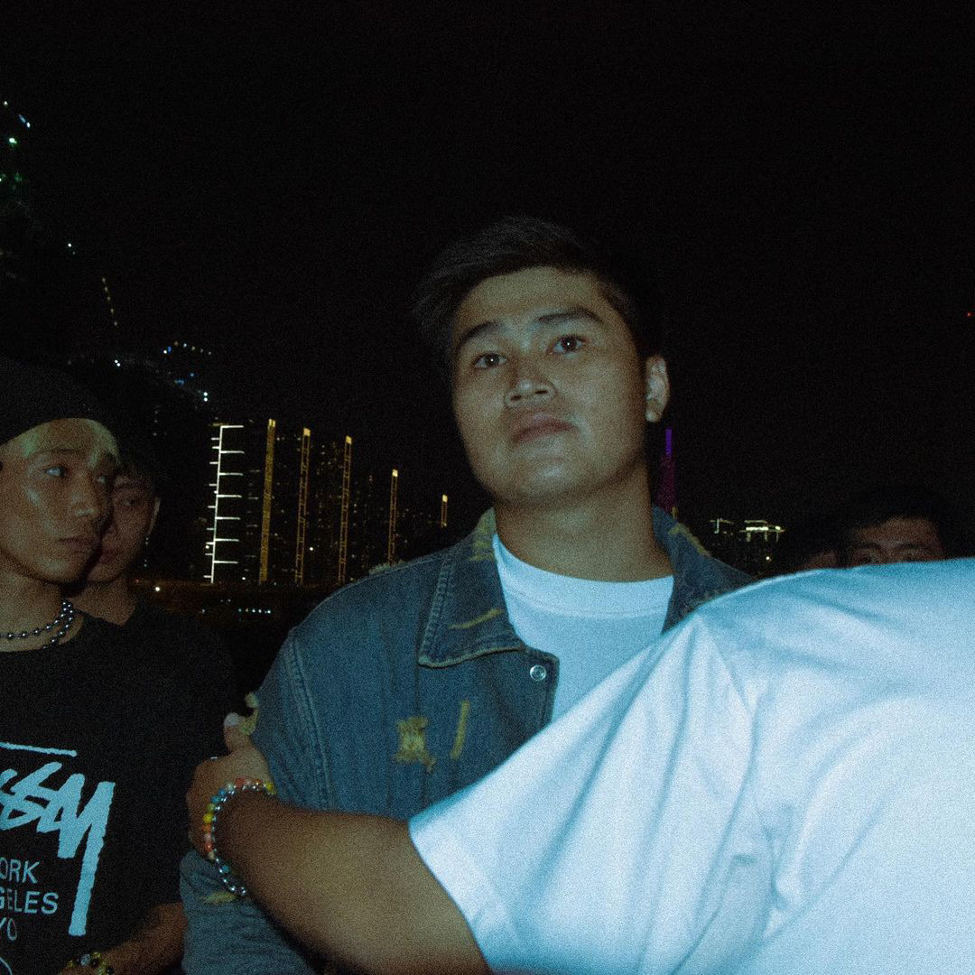 Sosi - Hotel California - Frame 3