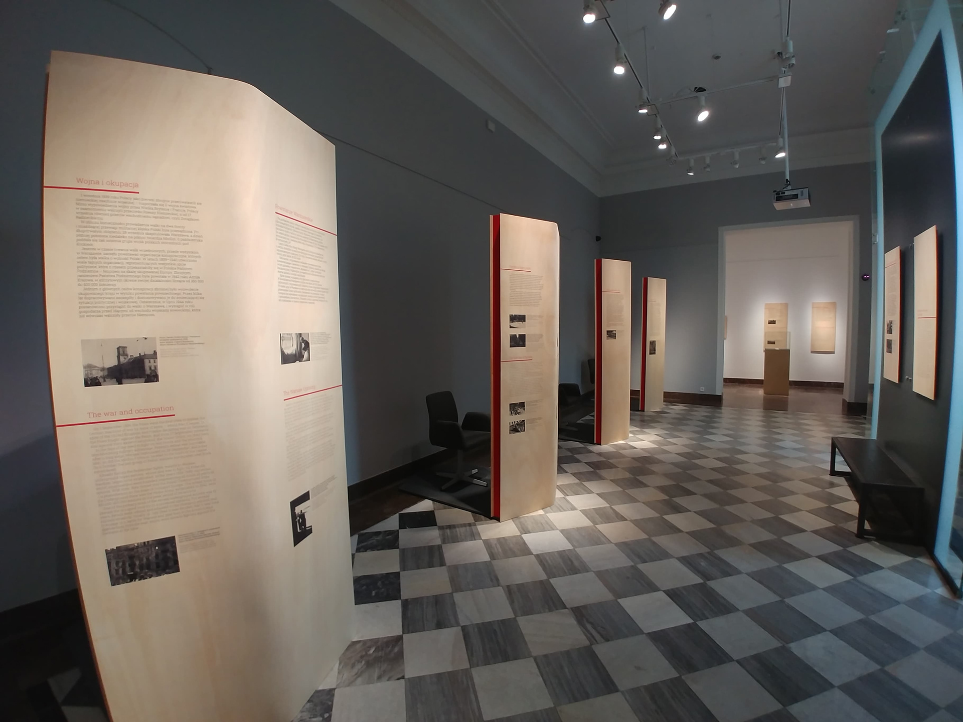 KARTKA Z POWSTANIA / GALERIA KORDEGARDA / Exhibition design: Handsome Studio, Graphic design Anna Stefańska-Gozdecka