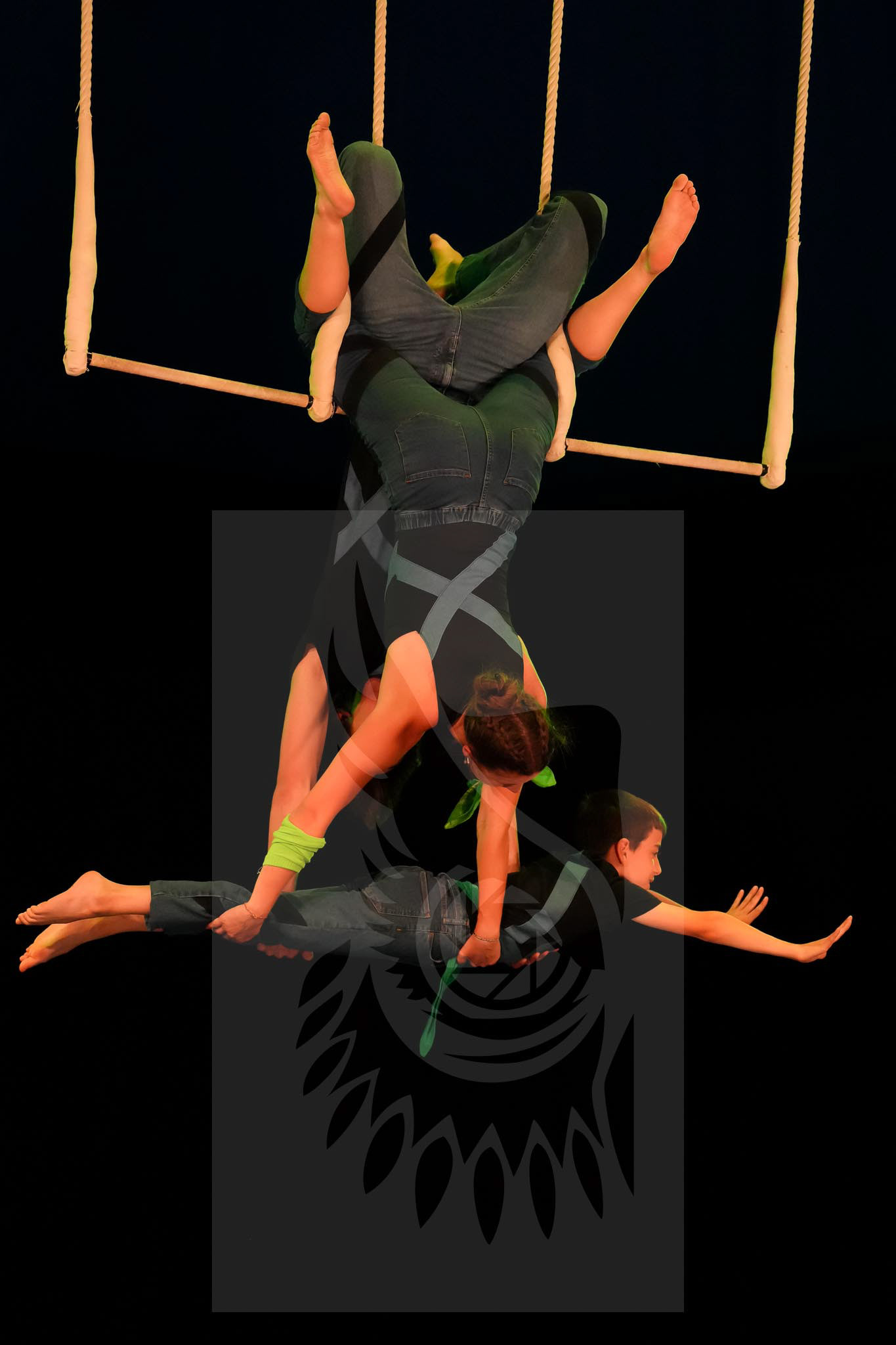 781