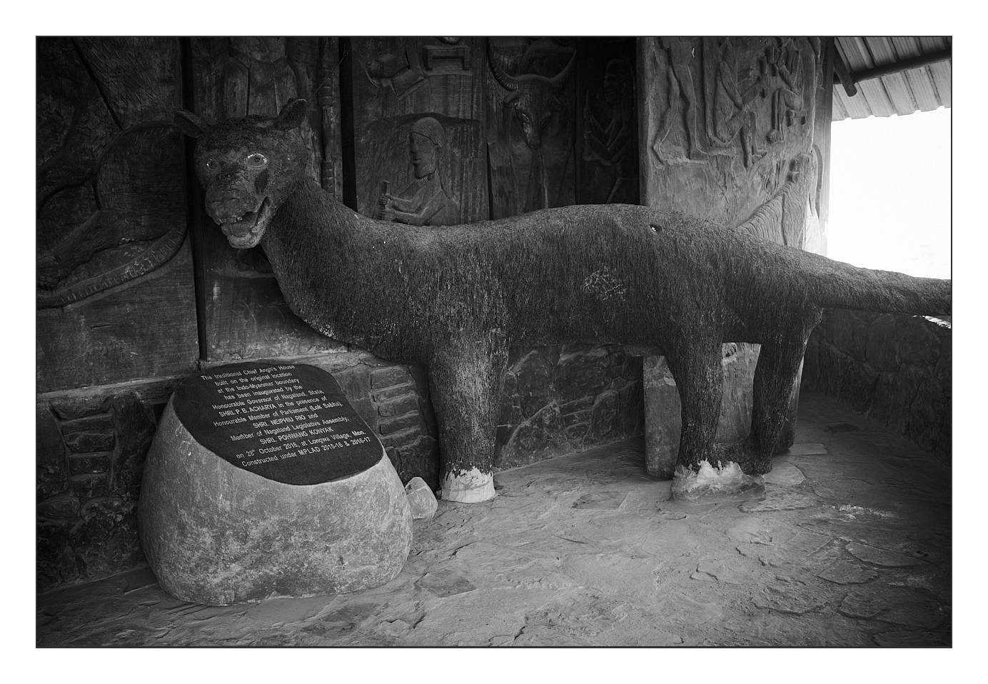 Depiction of bear