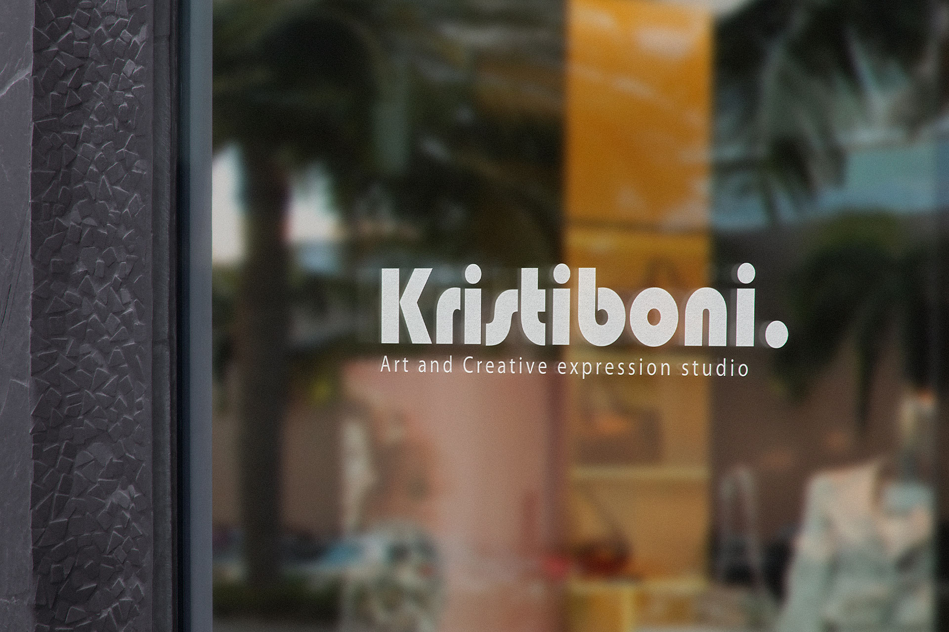 Logo Application