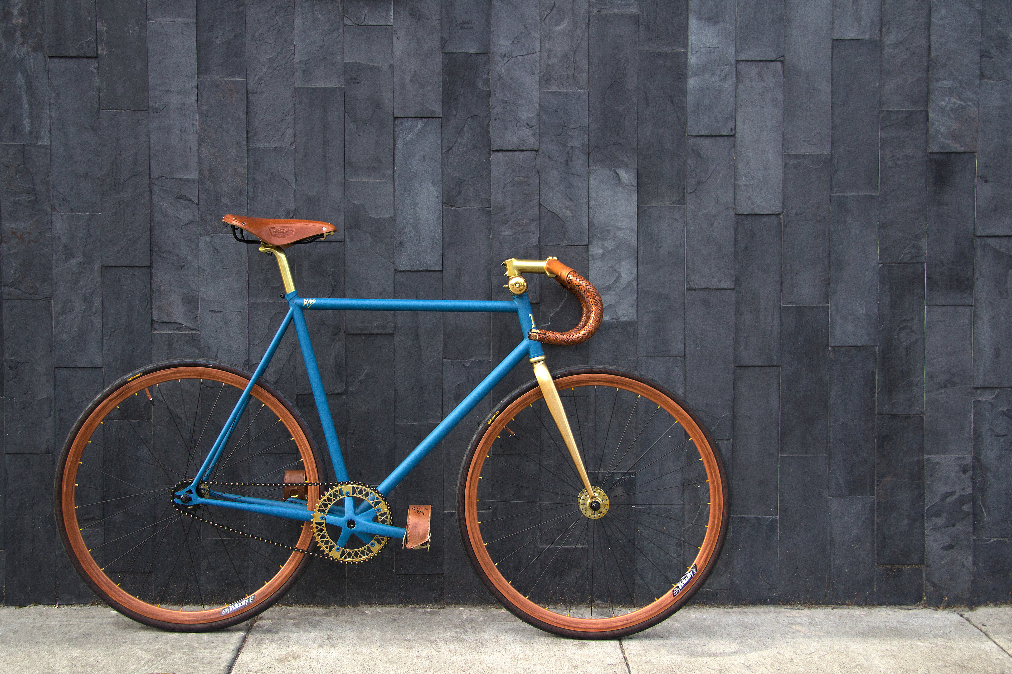 Custom built fixed gear/single speed bicycle - Brooks honey