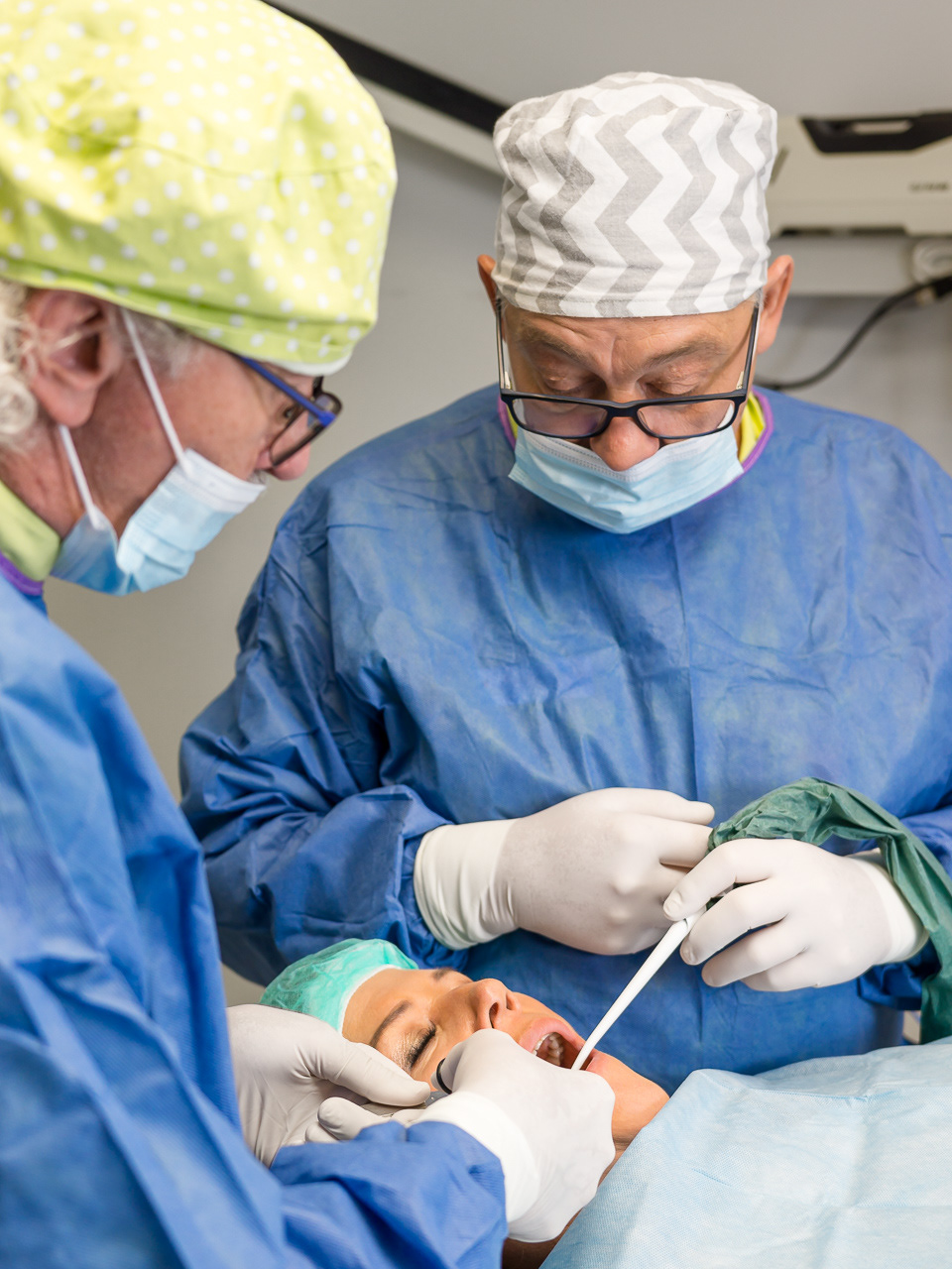 Zdjęcia przy pracy - stomatologia