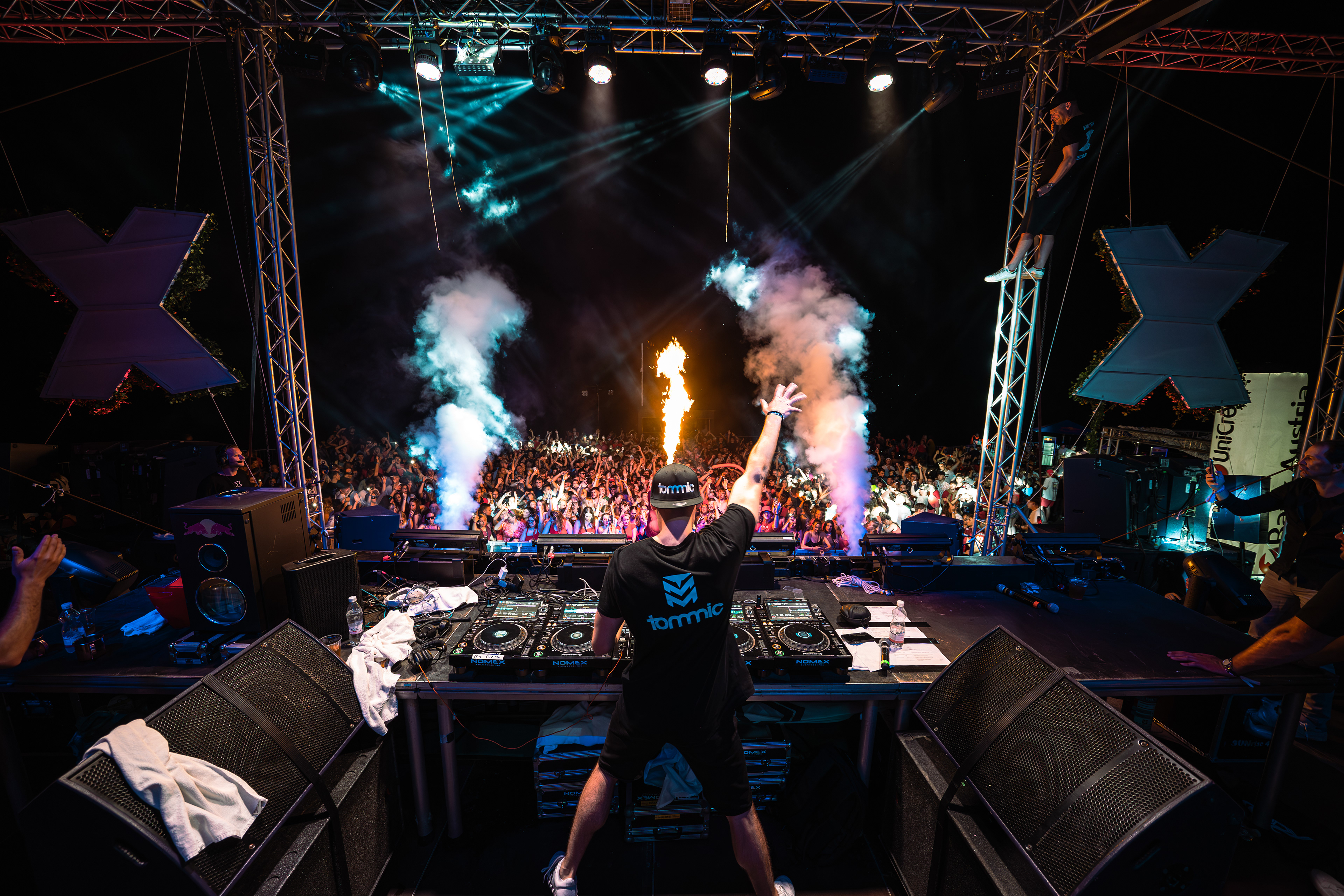 Tommic DJ Set Mainstage