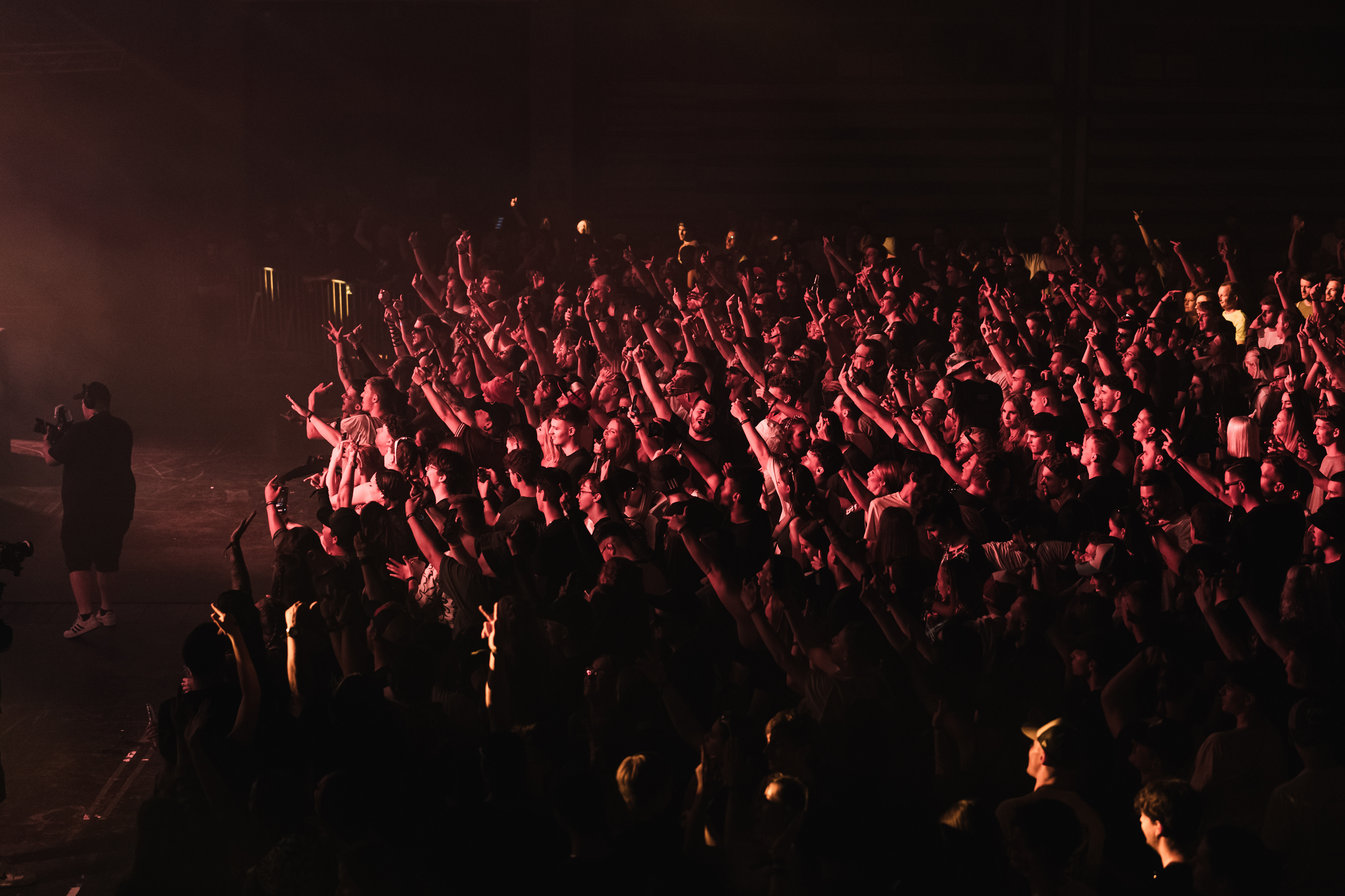 Crowdshot