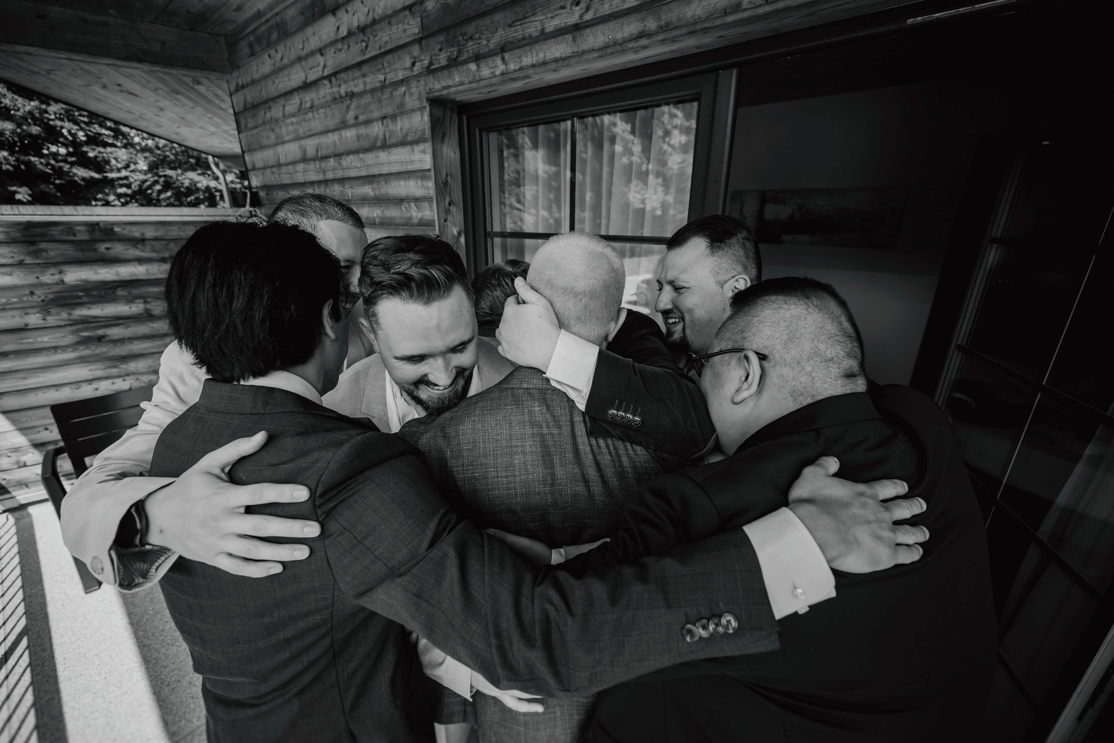 Bräutigam mit Freunden