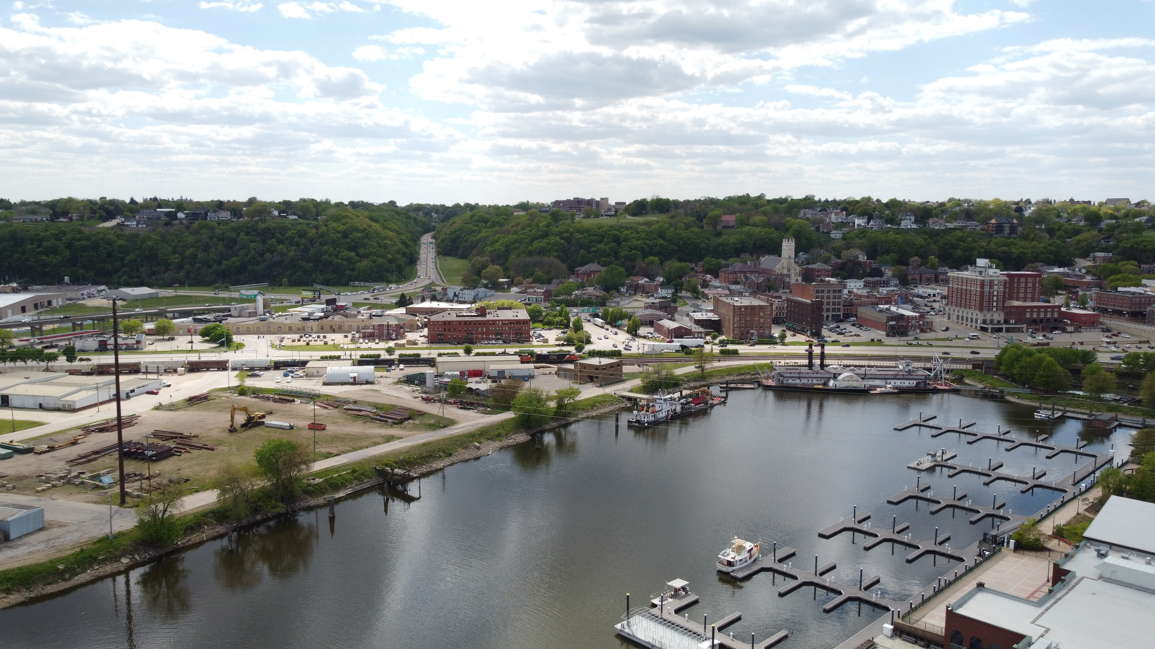 Dubuque Port. © 2021 Hawkinson Aerial Photography, LLC
