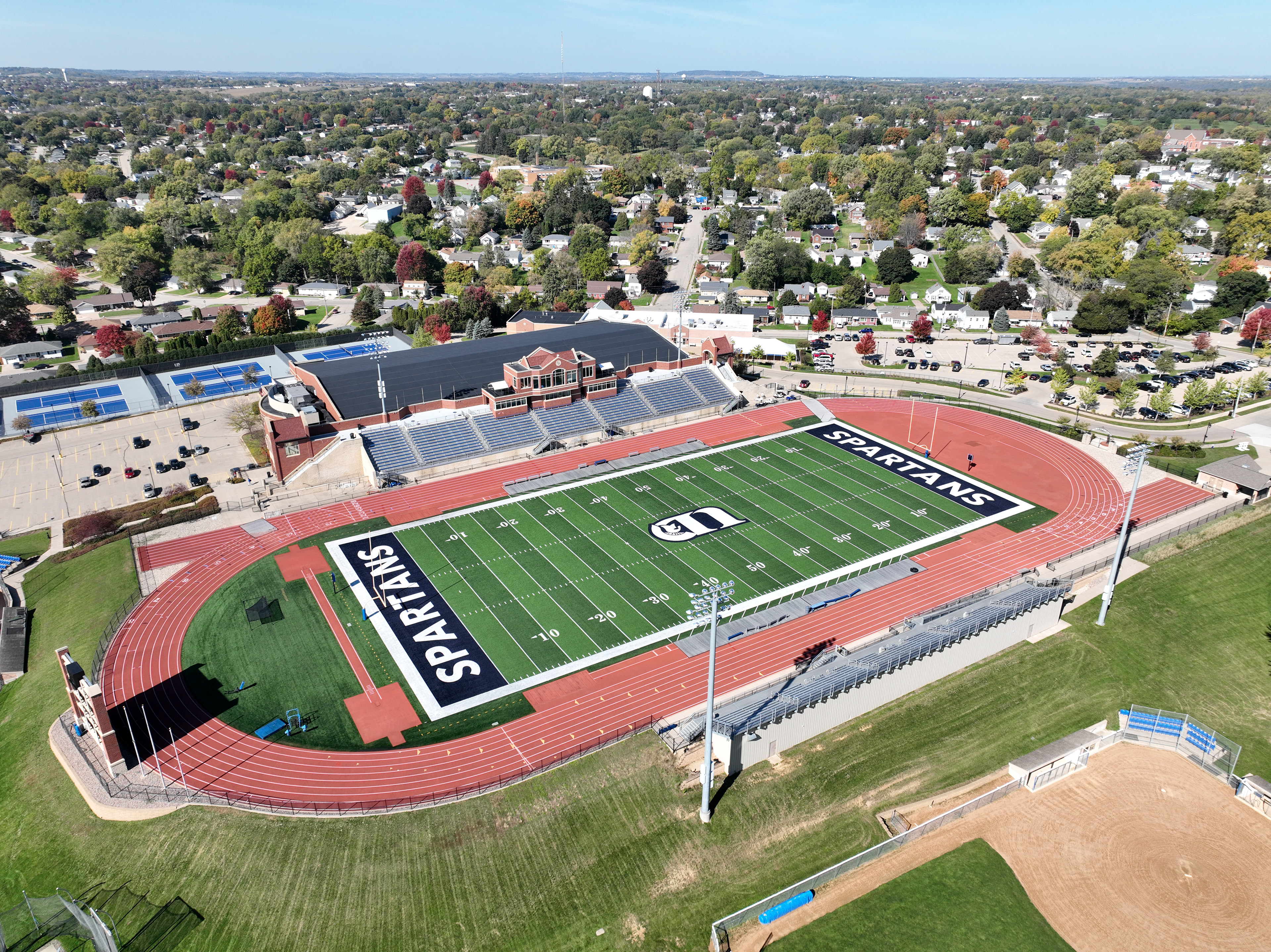 University of Dubuque. Copyright © 2023 Hawkinson Aerial Photography, LLC. All rights reserved.
