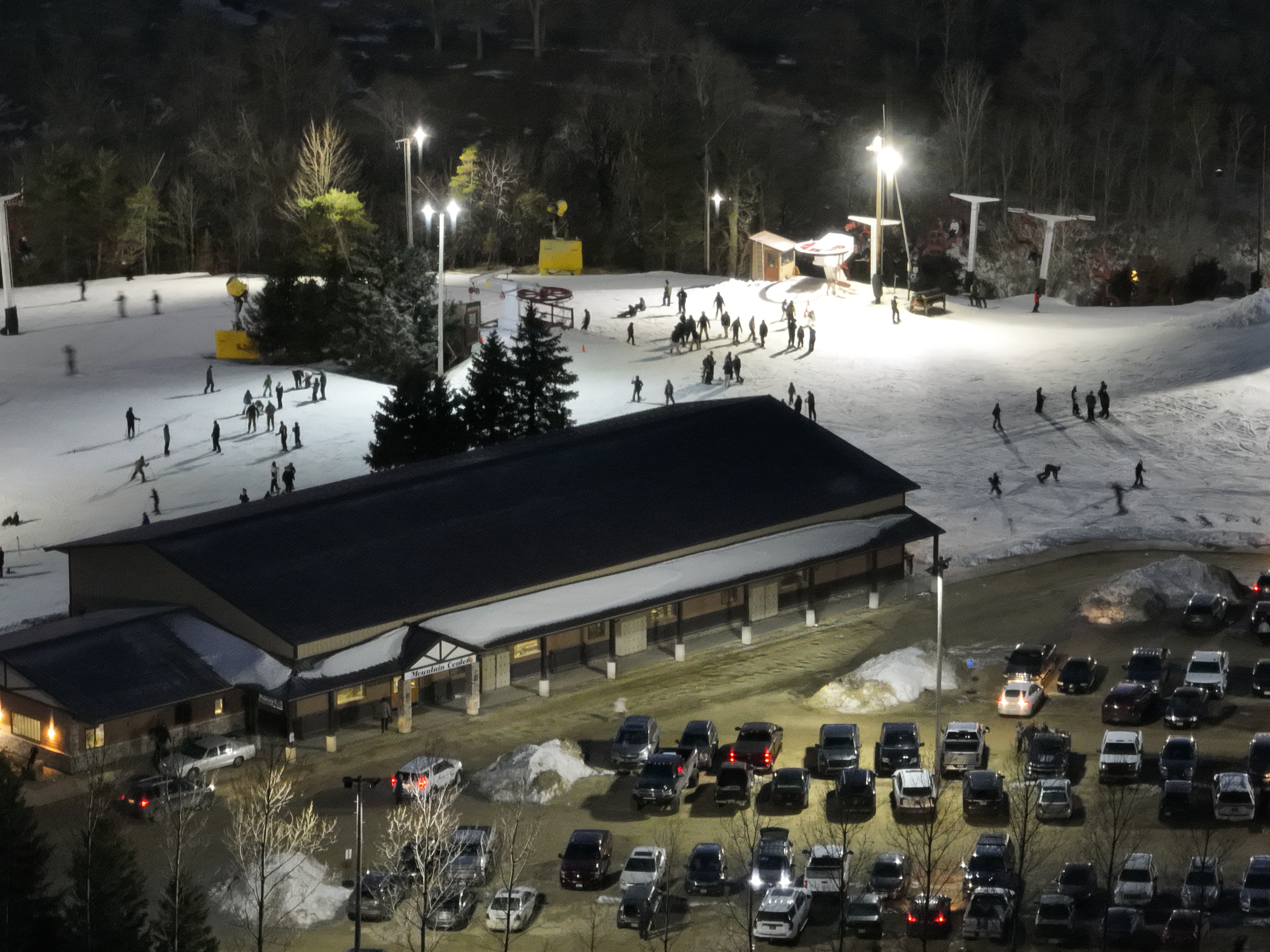 Sundown Mountain - Dubuque, Iowa. © 2022 Hawkinson Aerial Photography, LLC